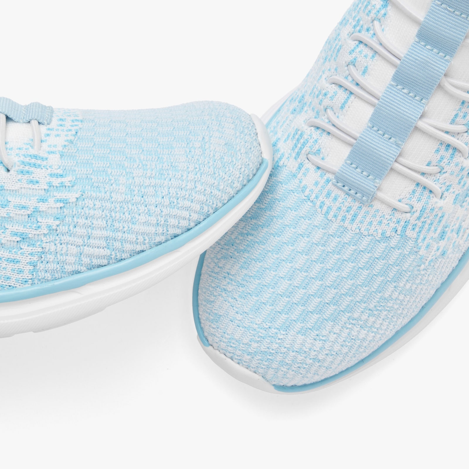 LASCANA Sneaker - hellblau