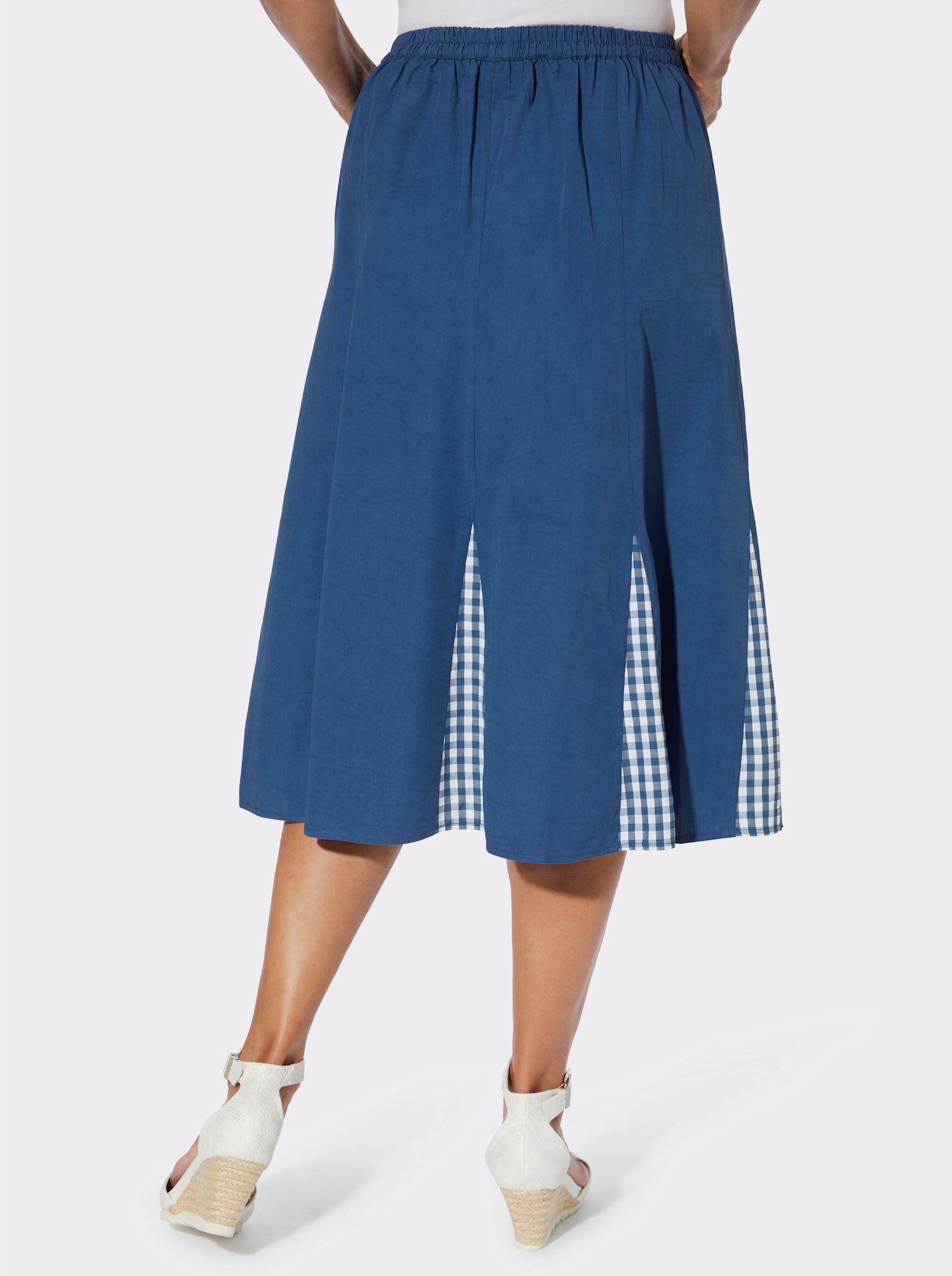 Traditionell kjol i klockad modell - jeansblå