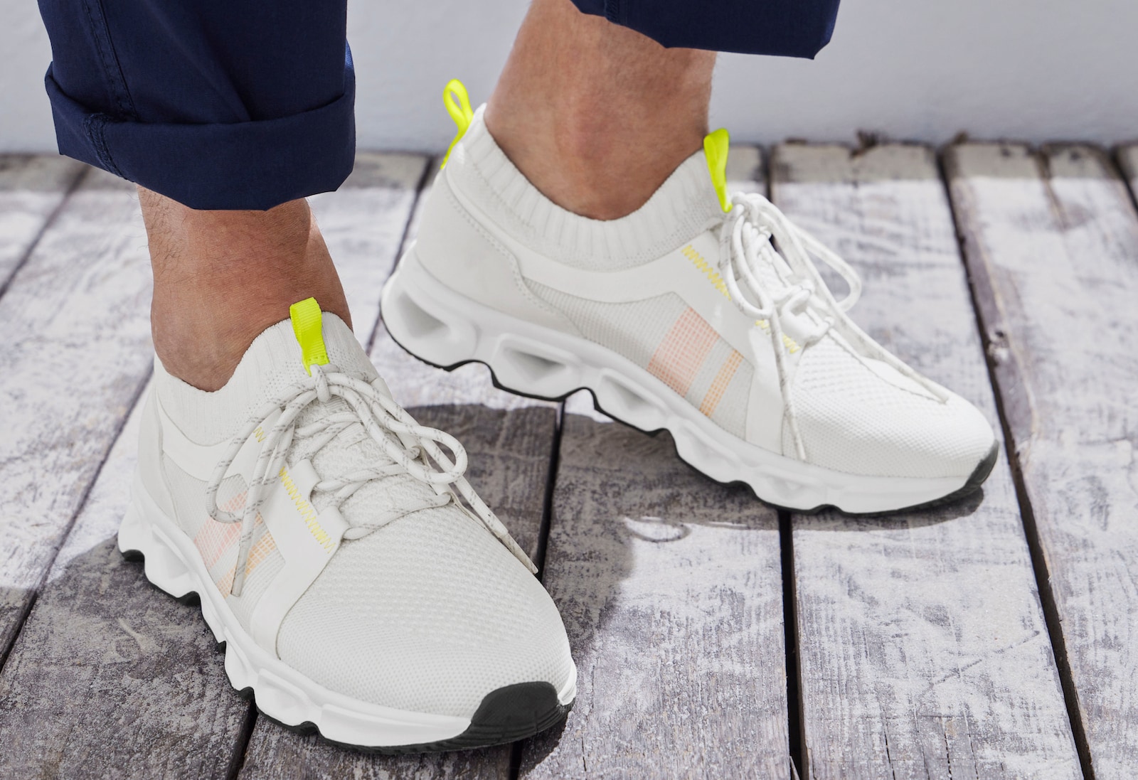 John Devin Sneaker - weiß/neon