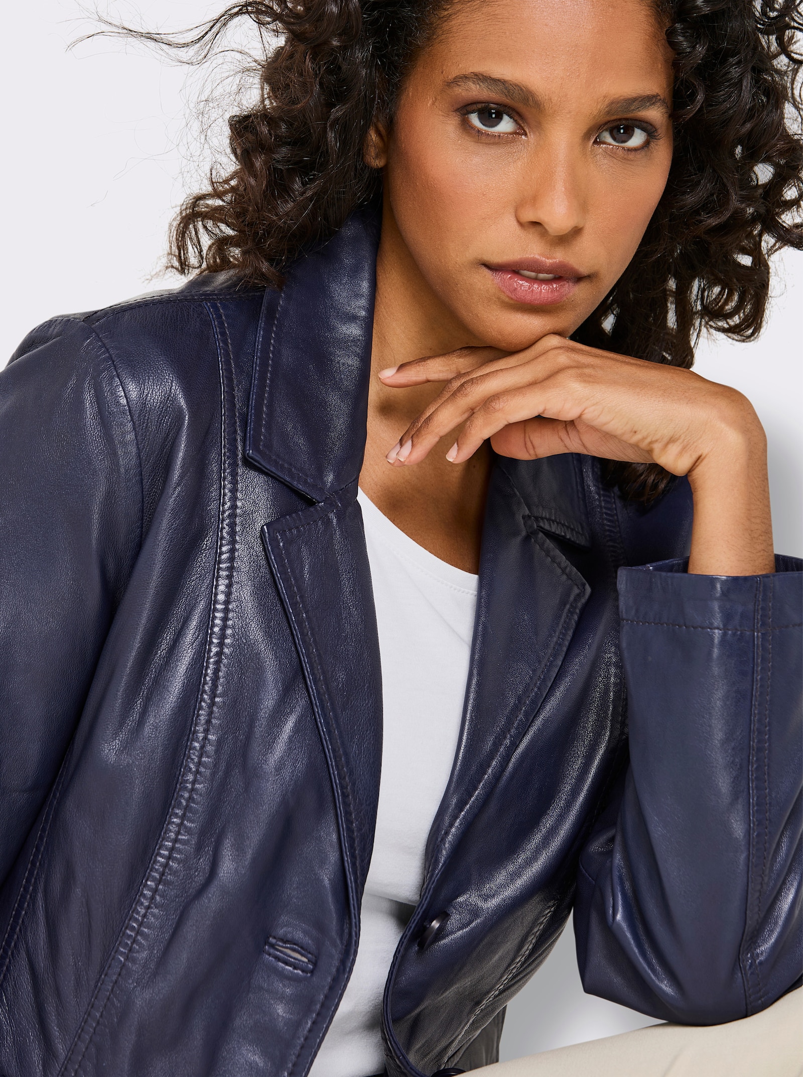 Mainpol Lederblazer aus Lammnappa - marine