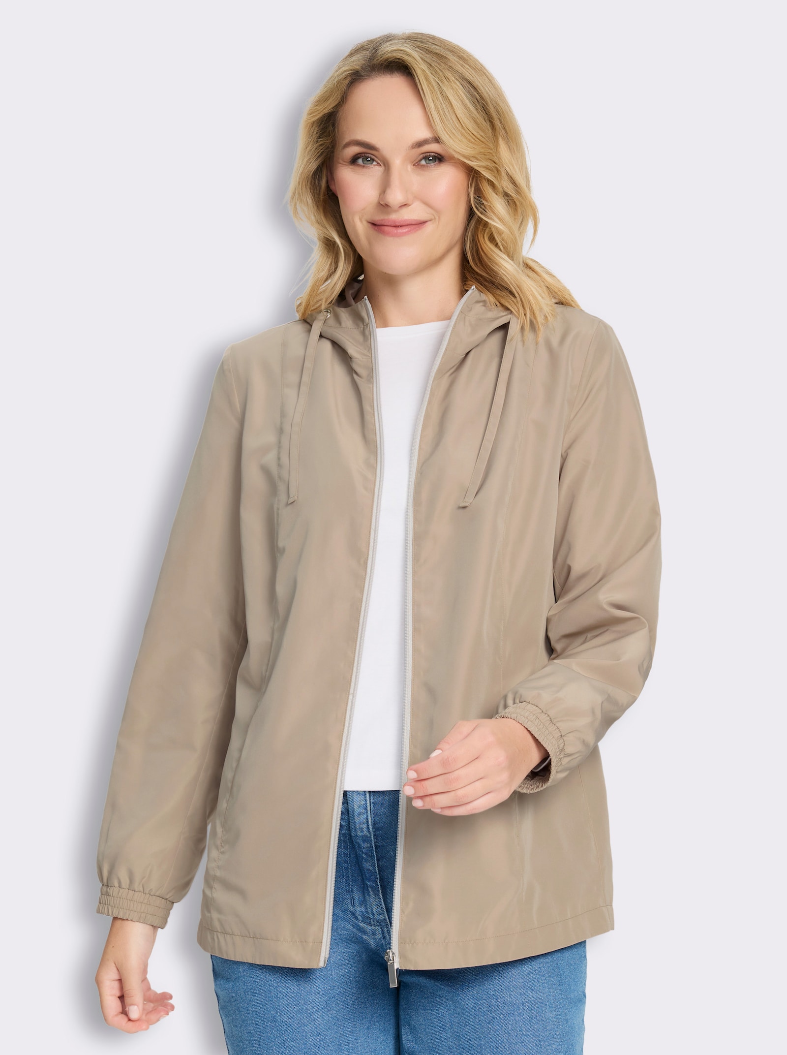Jacke mit Teilungsnähten und Kapuze - beige