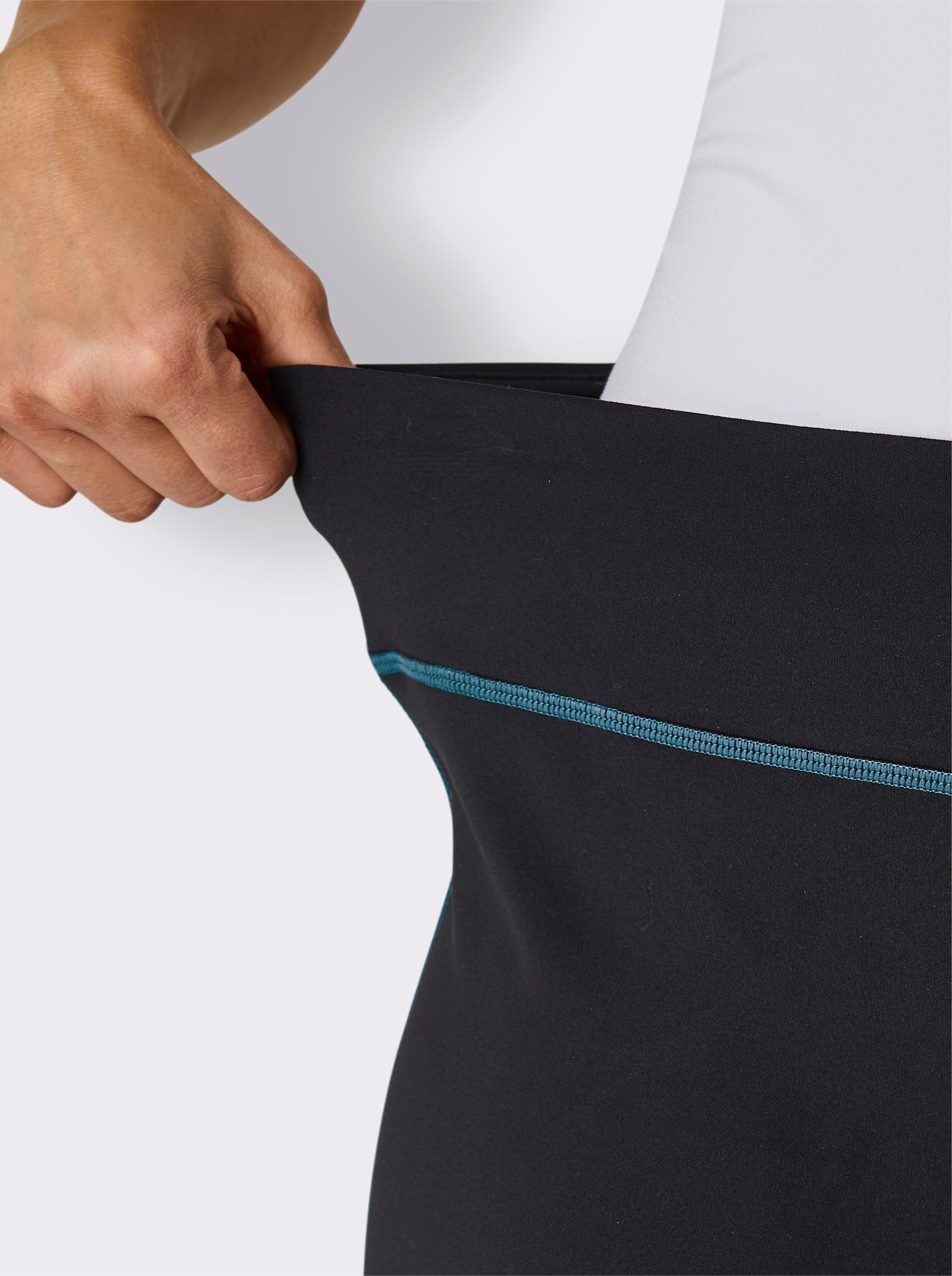 Catamaran Sports Leggings mit extra breitem Bund - schwarz