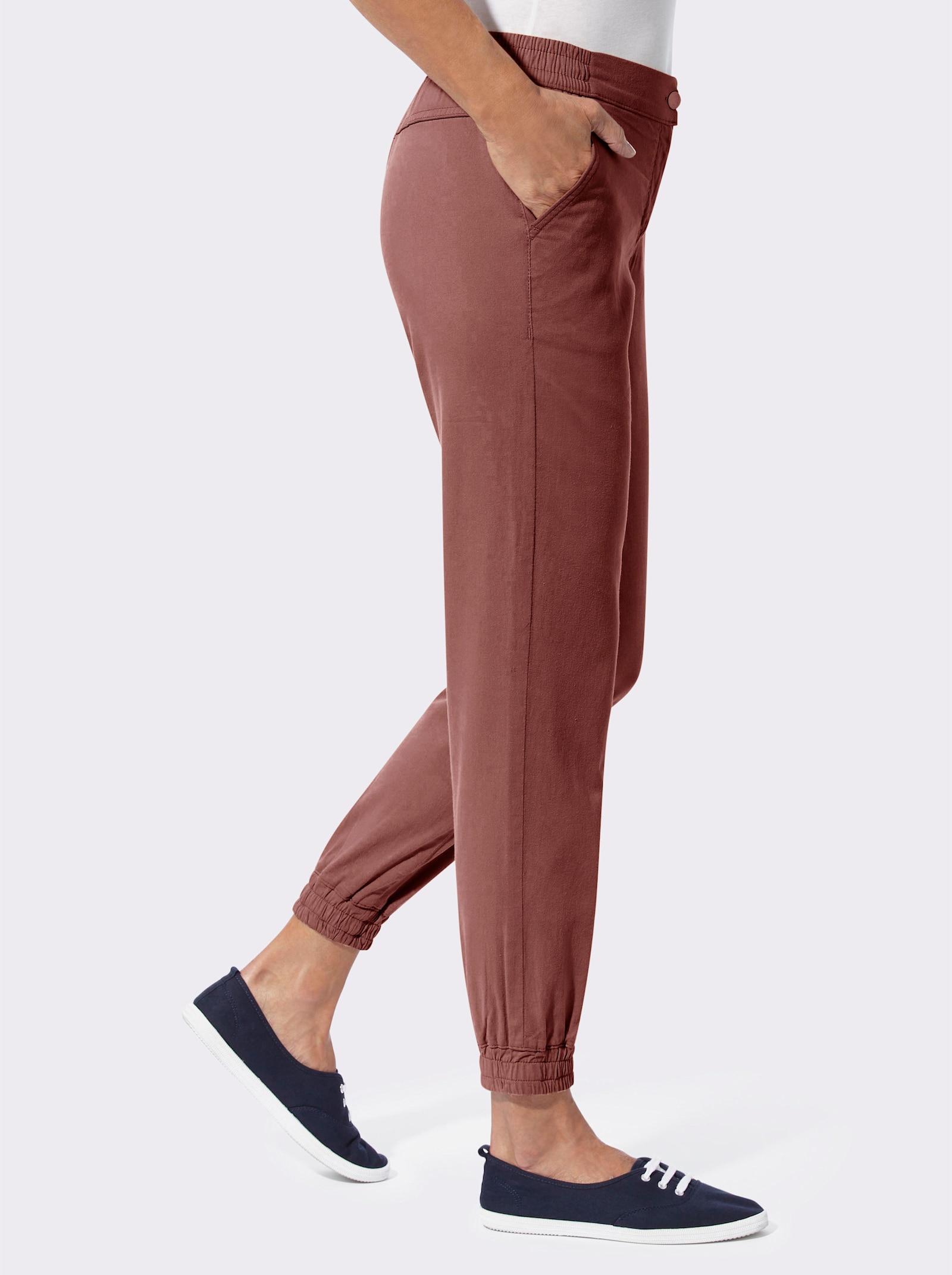 Hose mit elastischen Beinabschlüssen - rotbraun