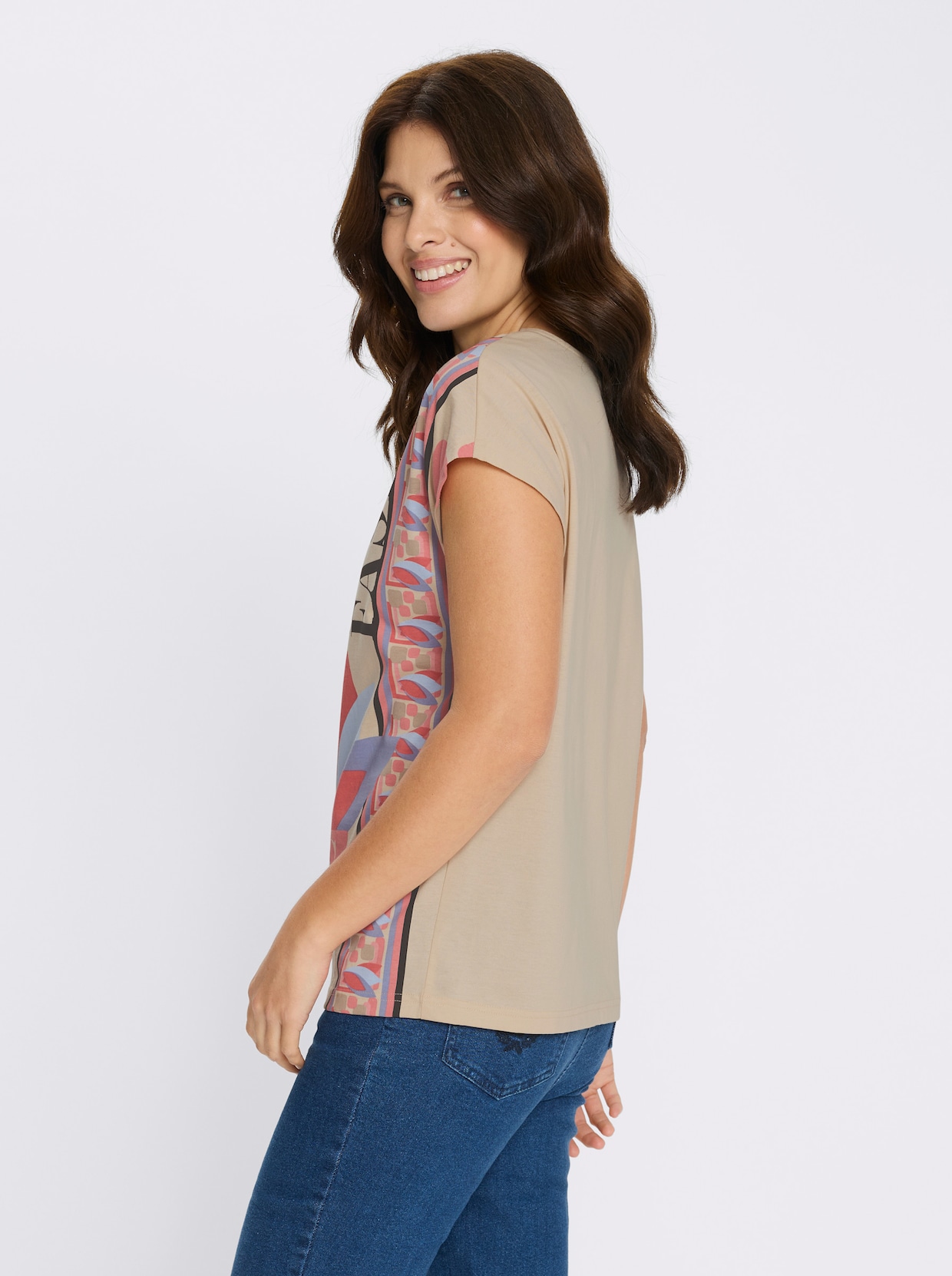 Kurzarmshirt mit großem Print vorne - sand-flamingo-bedruckt