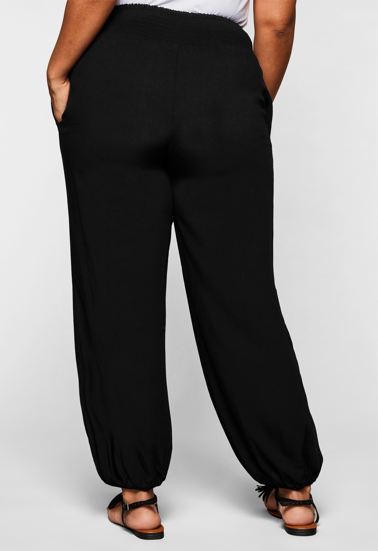 sheego Schlupfhose mit Smokbund, weite Form - schwarz