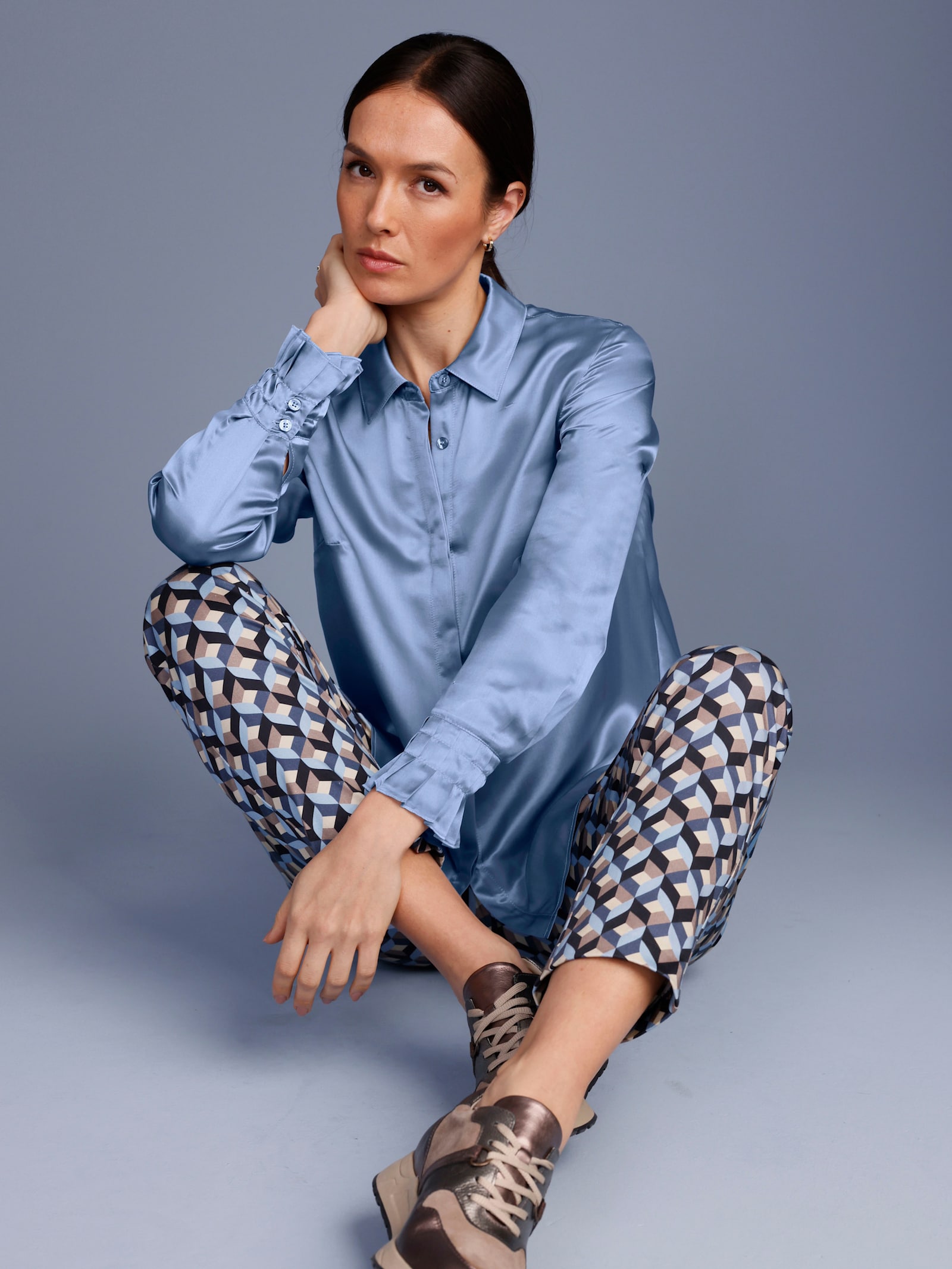 CREATION L PREMIUM Seidenbluse - bleu