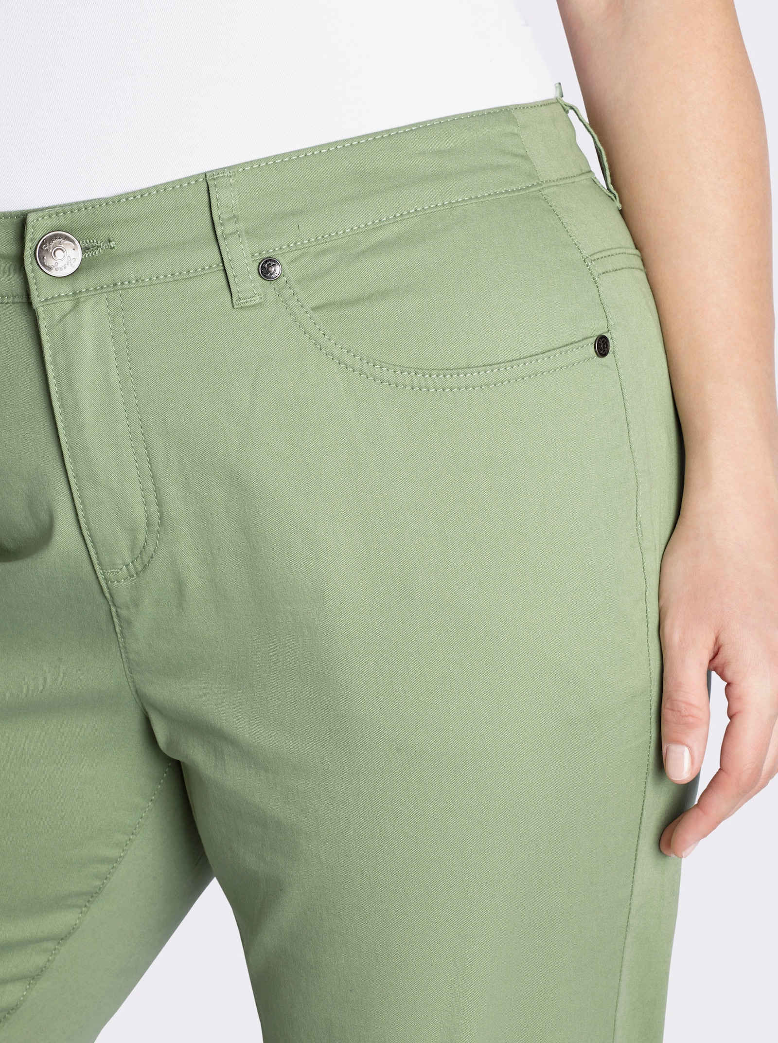 sheego Hose in gerader Form, aus Twill - eucalyptus