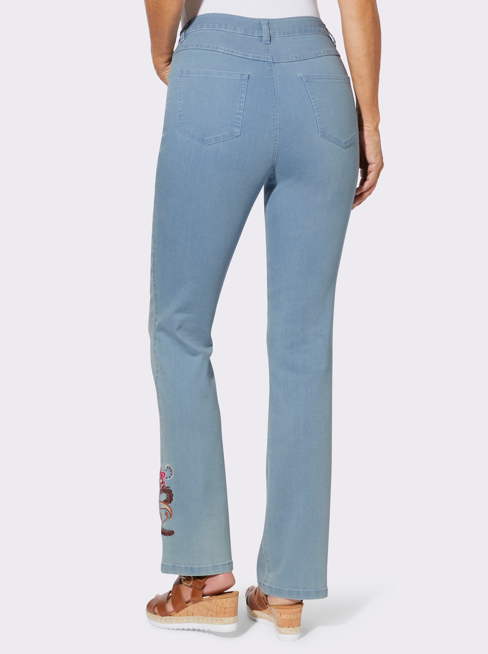 Bootcut-Jeans mit Stickereimotiv am Bein - blue-bleached