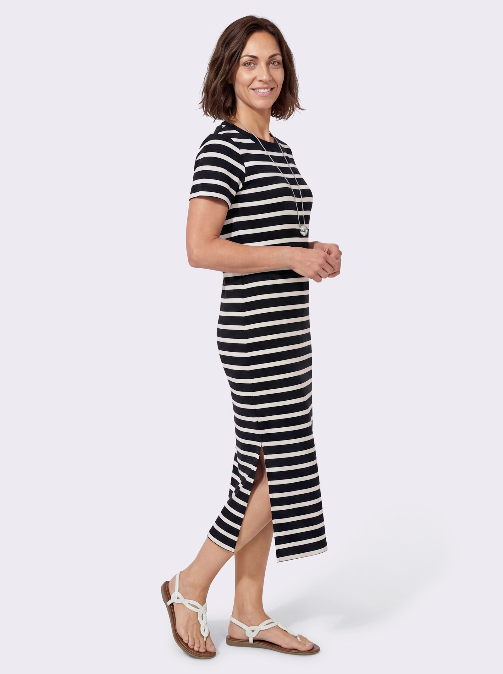 Jerseykleid mit Seitenschlitzen - schwarz-ecru-geringelt
