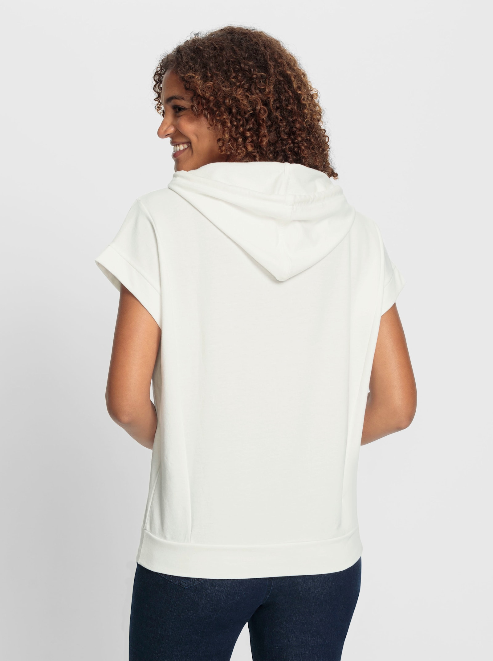 Kapuzenshirt mit überschnittener Schulter - ecru