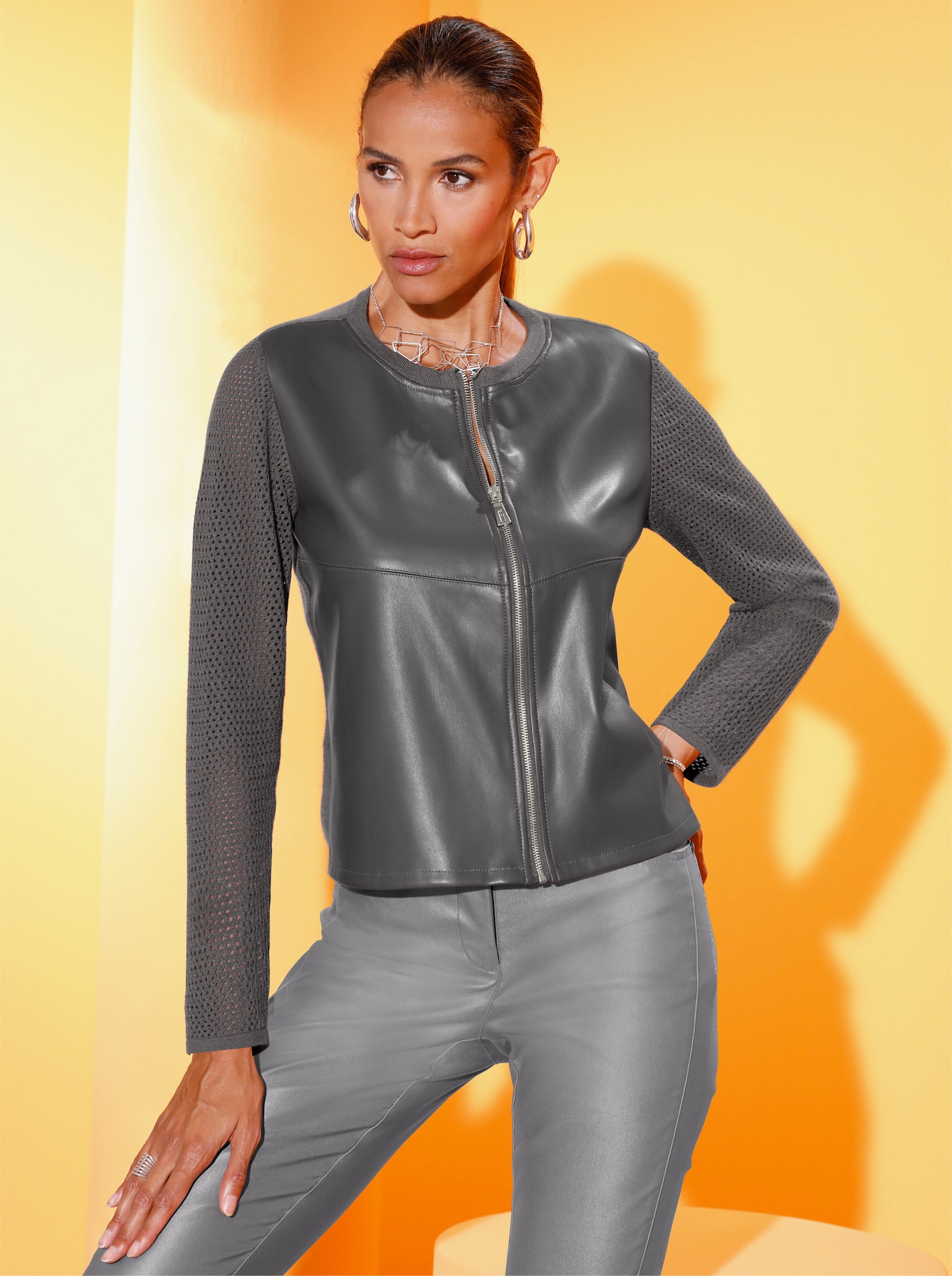 Strickjacke im Struktur-Mix - anthrazit