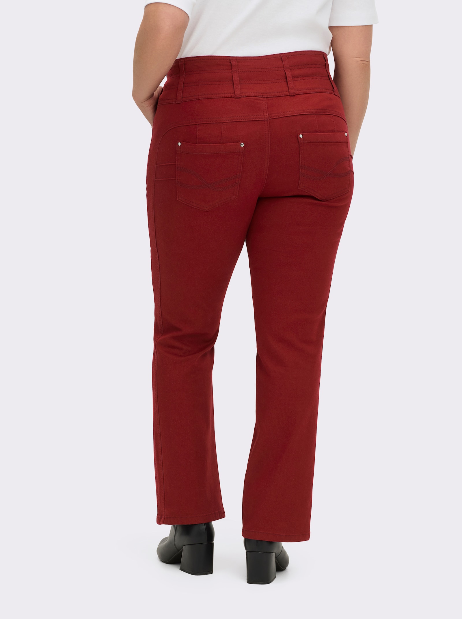 5-Pocket-Jeans mit dezent ausgestelltem Bein - dunkelrot