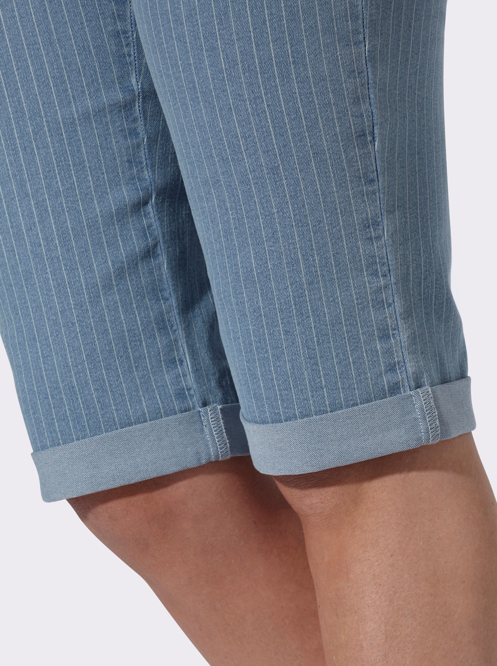 Jeansbermuda met verticaal streeppatroon, stretch - blue-bleached