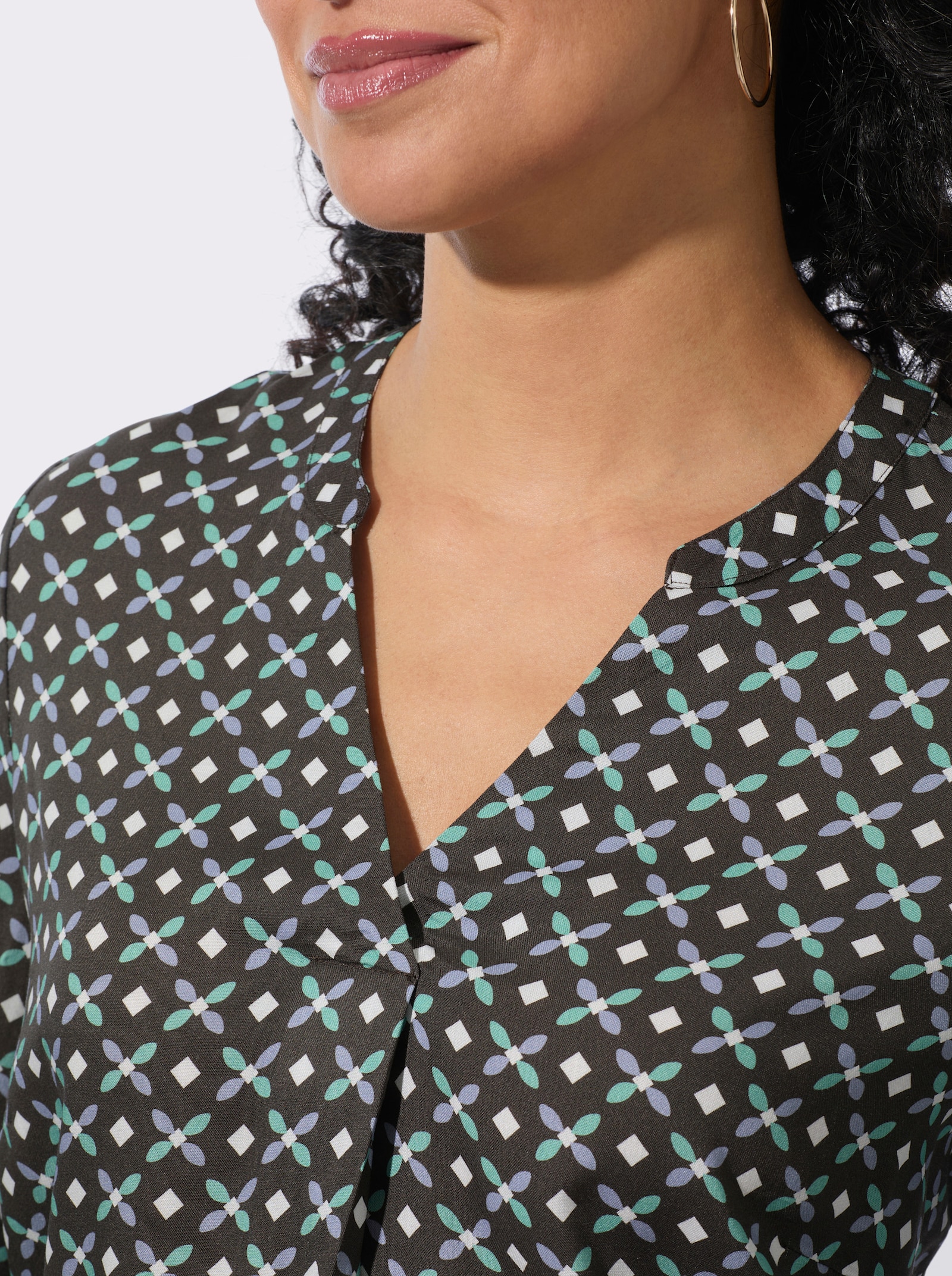 Longbluse mit Falte hinten - graphit-salbei-bedruckt