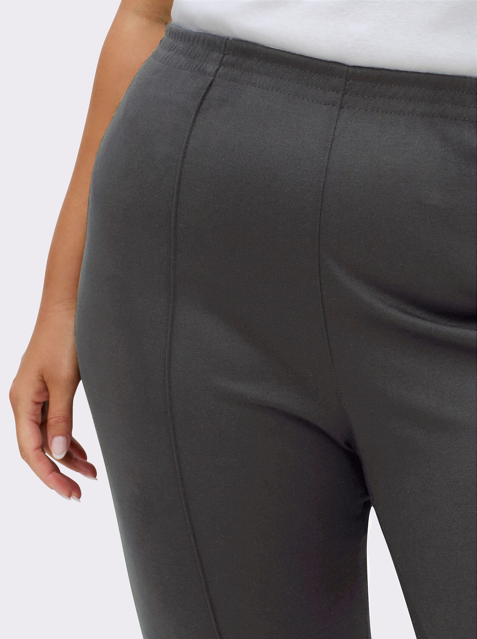 Bügelfaltenhose mit Steg - grau