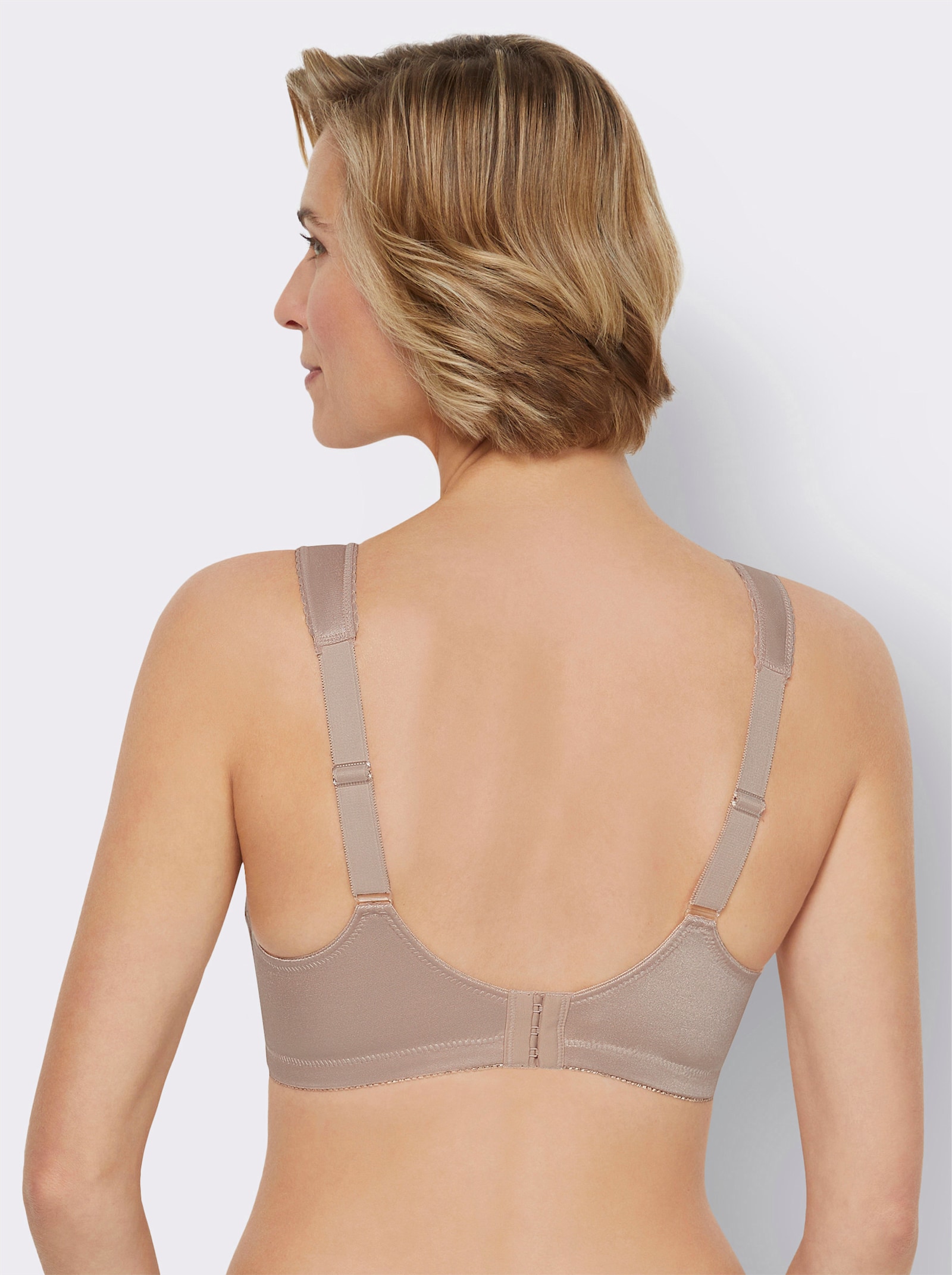 Susa Steunbeha zonder beugel met kantinzet - poudre