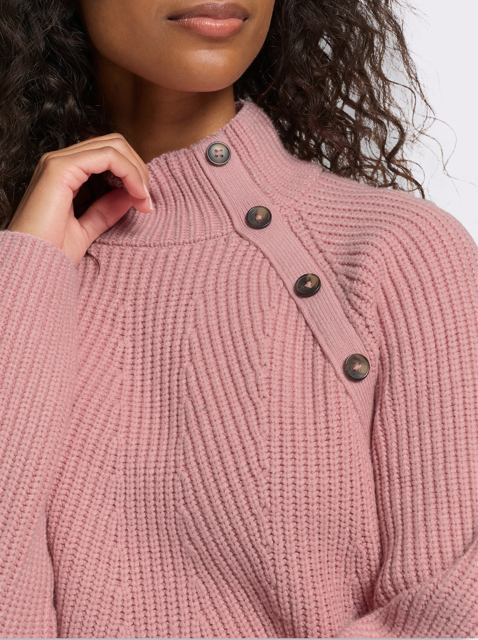 heine Pullover mit Zierknöpfen - rosenquarz