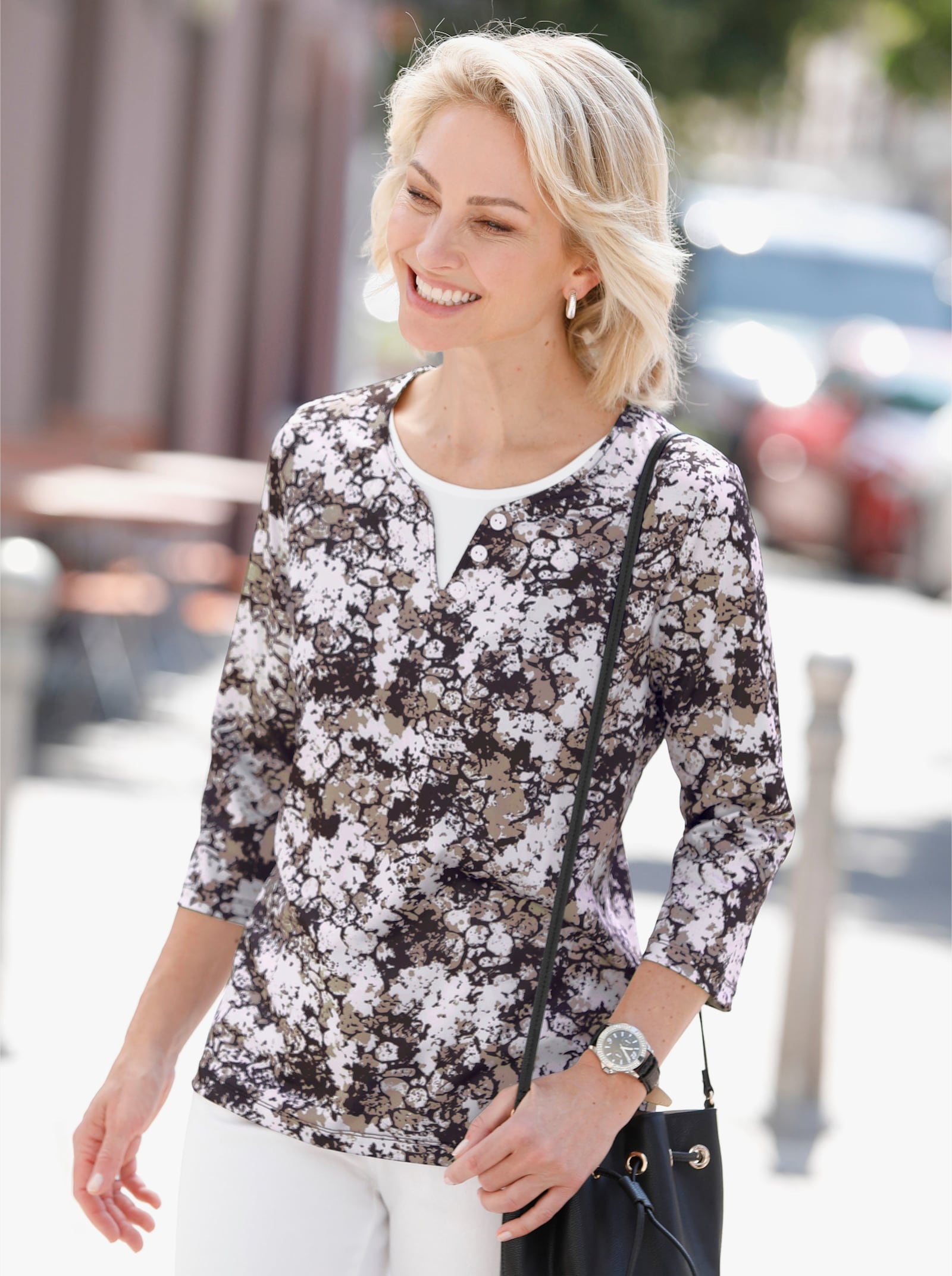 2-in-1-Shirt in formstabiler Jersey-Qualität - sesam-schwarz-bedruckt