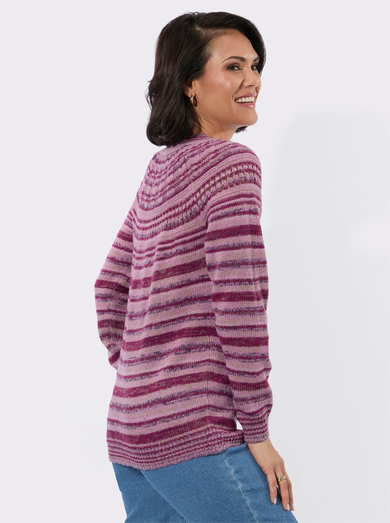 Rundhalspullover aus effektvollem Flauschgarn - malve-orchidee-geringelt