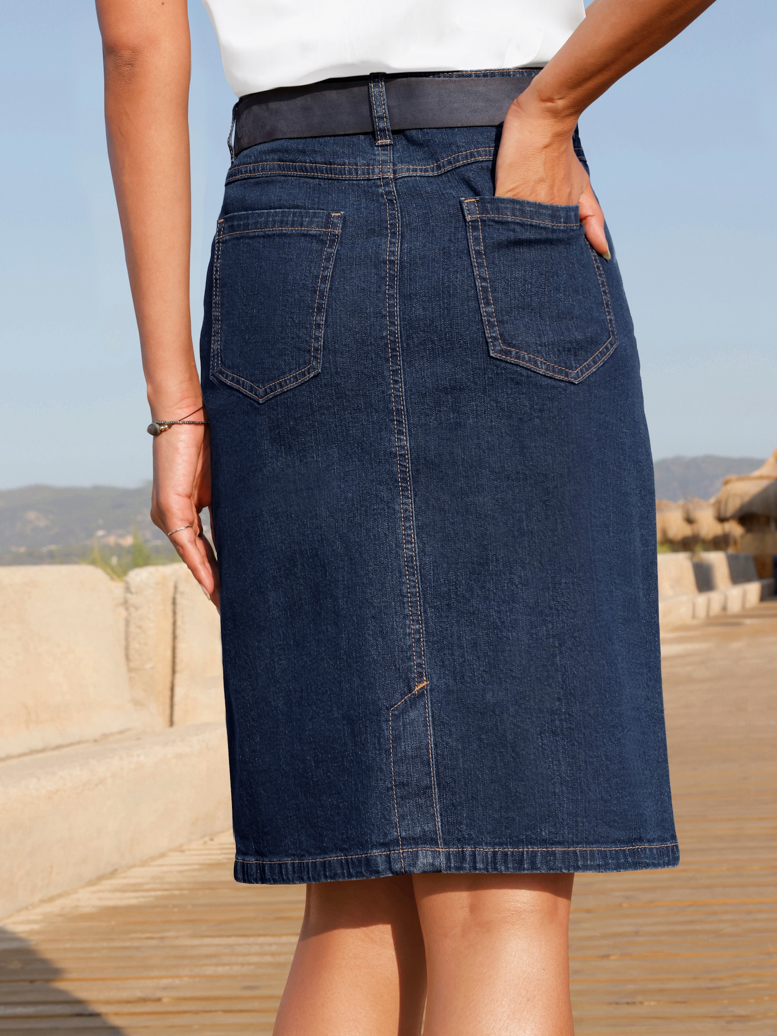 Jeansrock in 5-Pocket-Form - blue-stone-washed