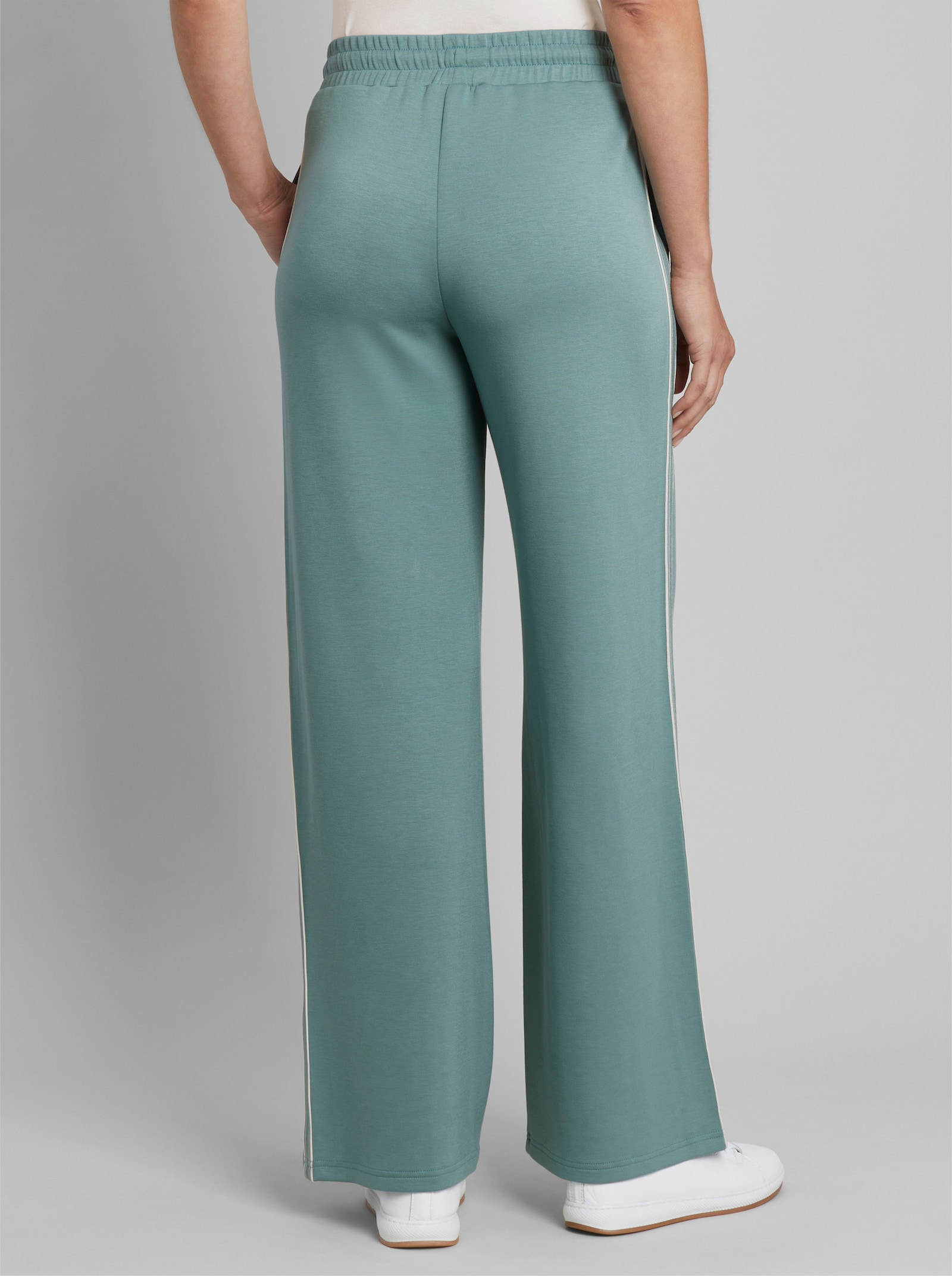 heine Sweathose mit Galonstreifen - jade