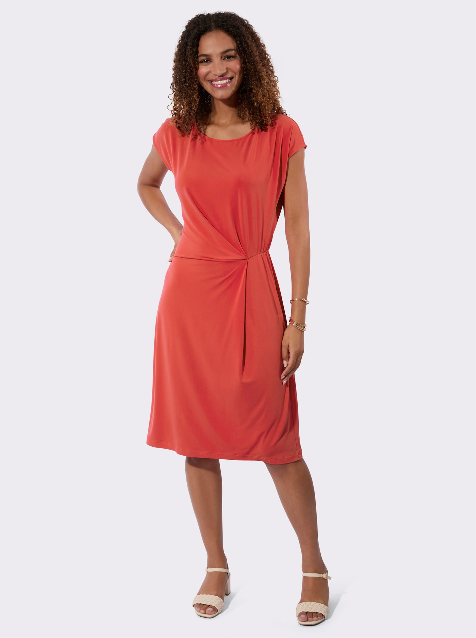 Jerseykleid mit Taillenbetonung - erdbeere