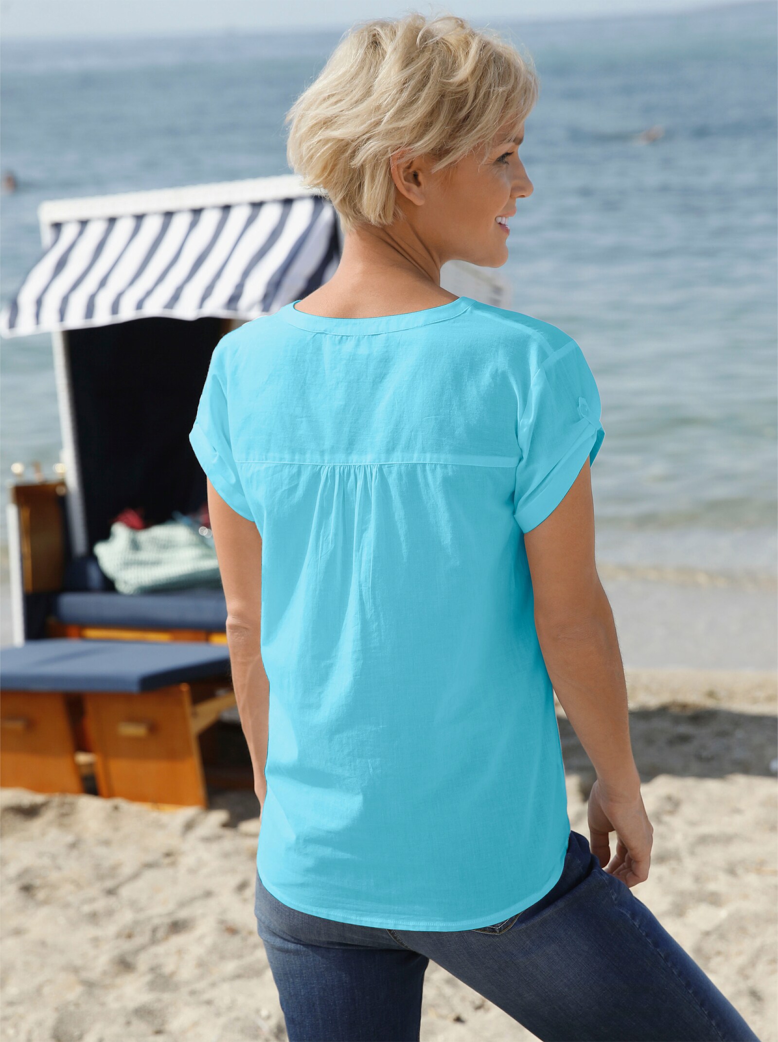 Blouse met korte mouwen en korte knoopsluiting - aqua