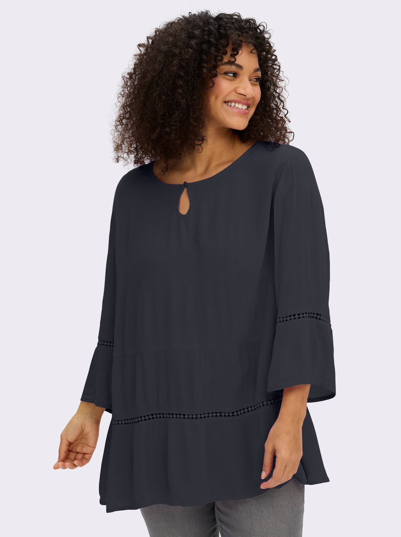 sheego Tunika mit 3/4-Arm und Lochmusterborte - tiefblau