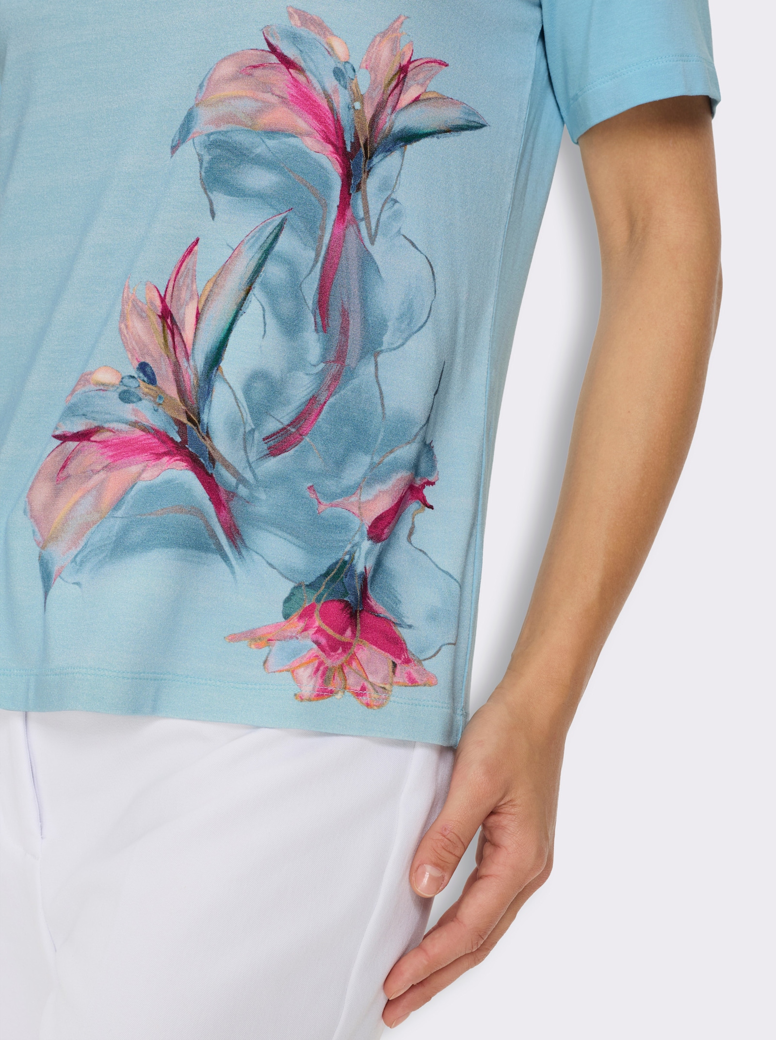 Rundhalsshirt in Viskose-Stretch-Qualität - hellblau
