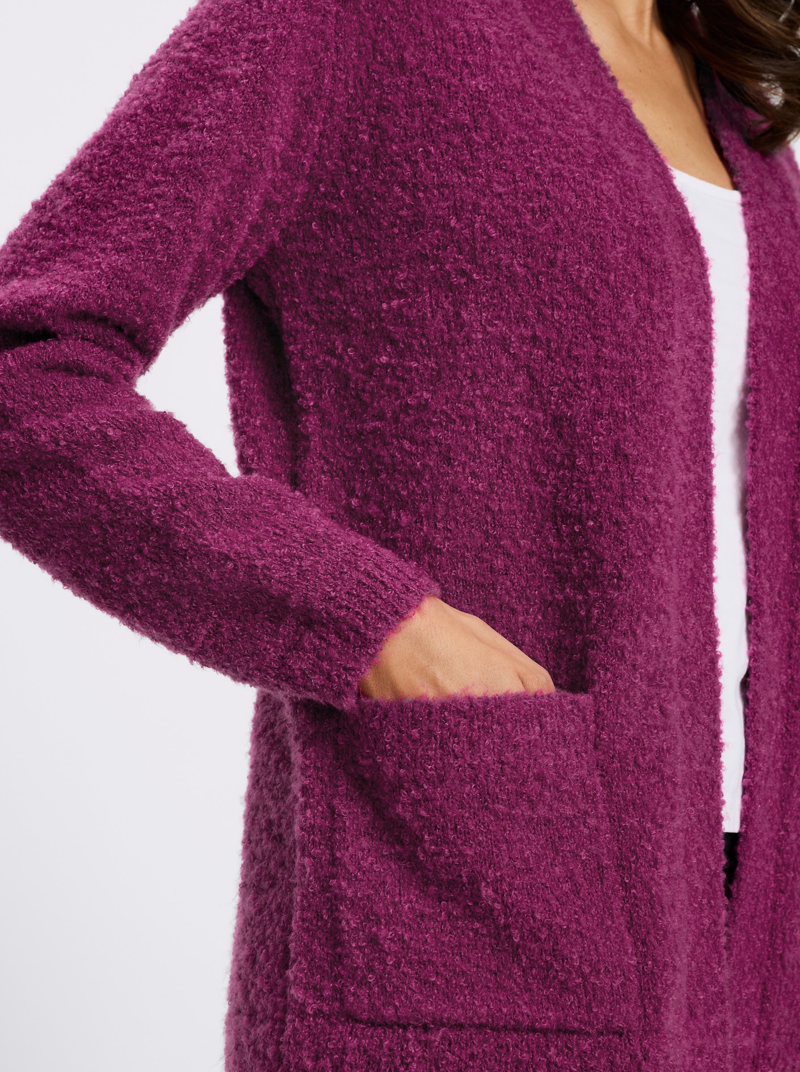 Strickjacke aus flauschigem Bouclé-Garn - erika