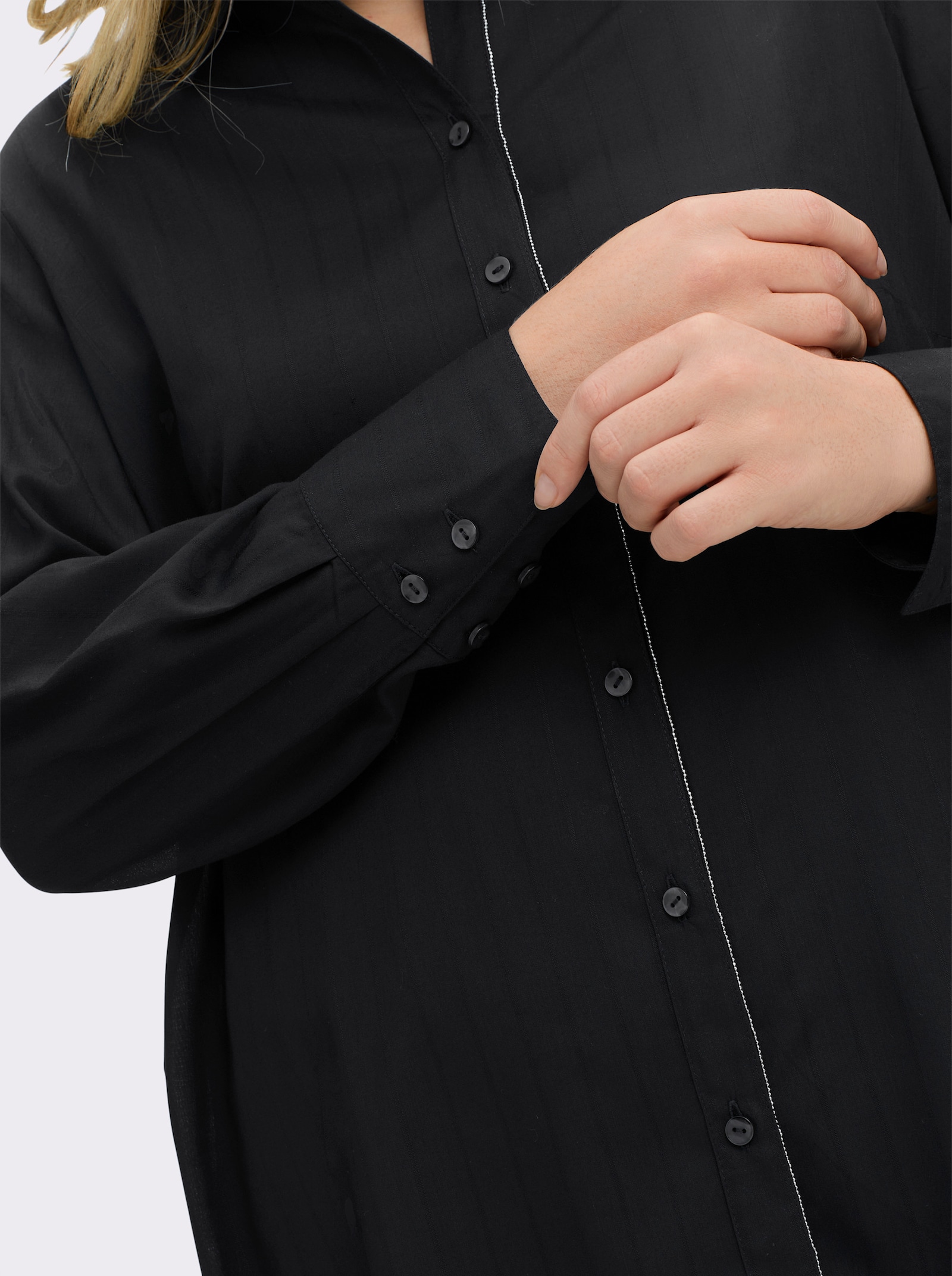 sheego Overhemdblouse met strepen en met band van glansgaren - zwart gestreept