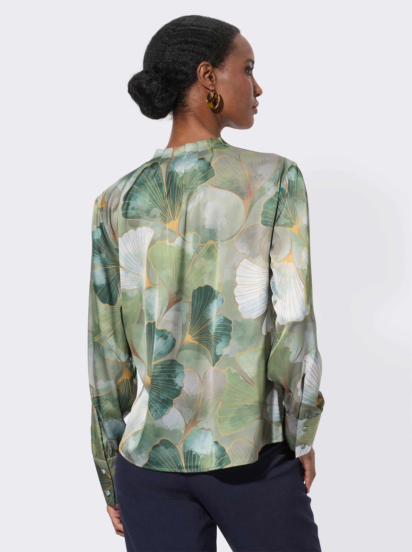 Satinbluse mit Digital-Druck - khaki-schilf-bedruckt