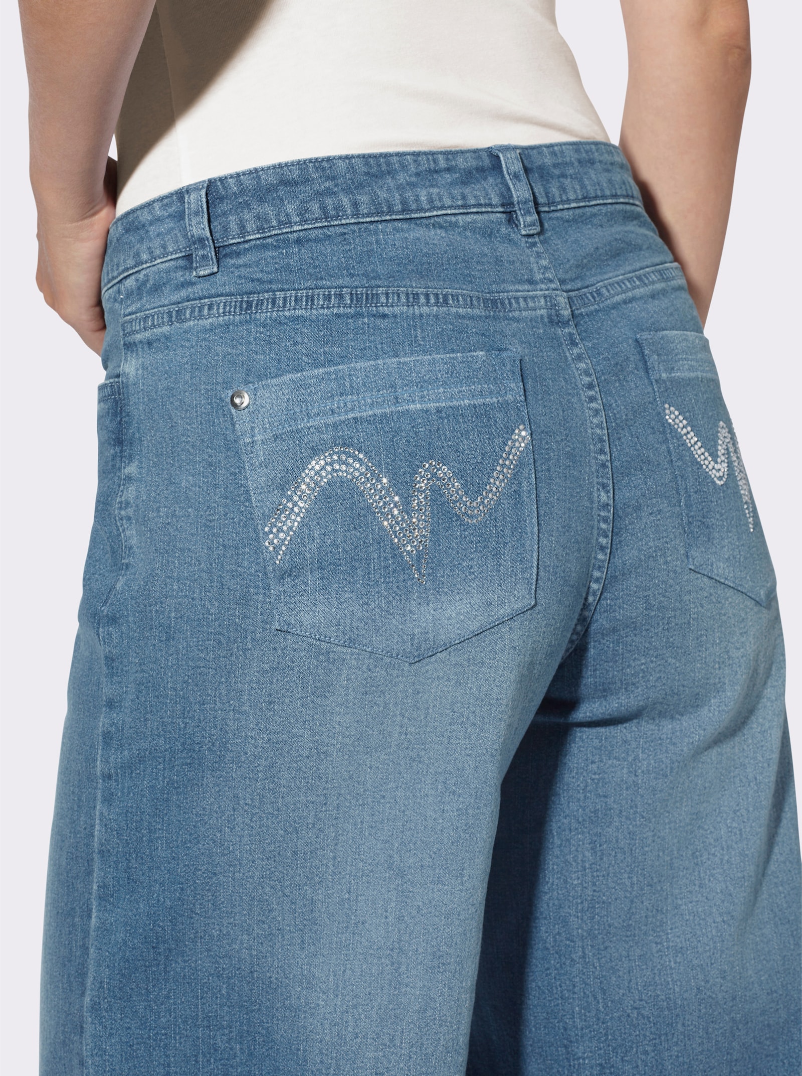 heine Jean 7/8 à la coupe jupe-culotte - bleu blanchi