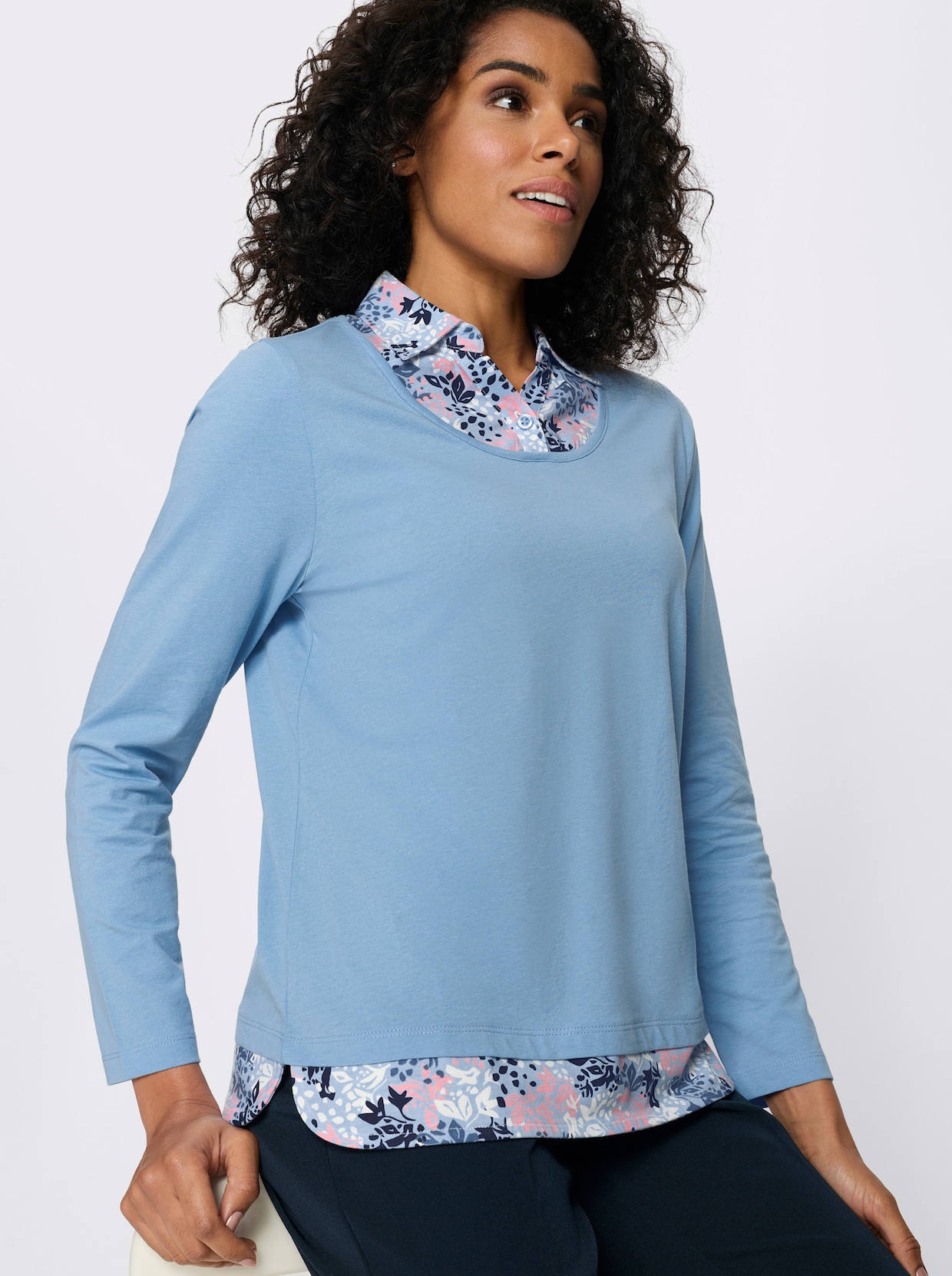 2-in-1-shirt met inzetten in de bloemendessin - hemelsblauw