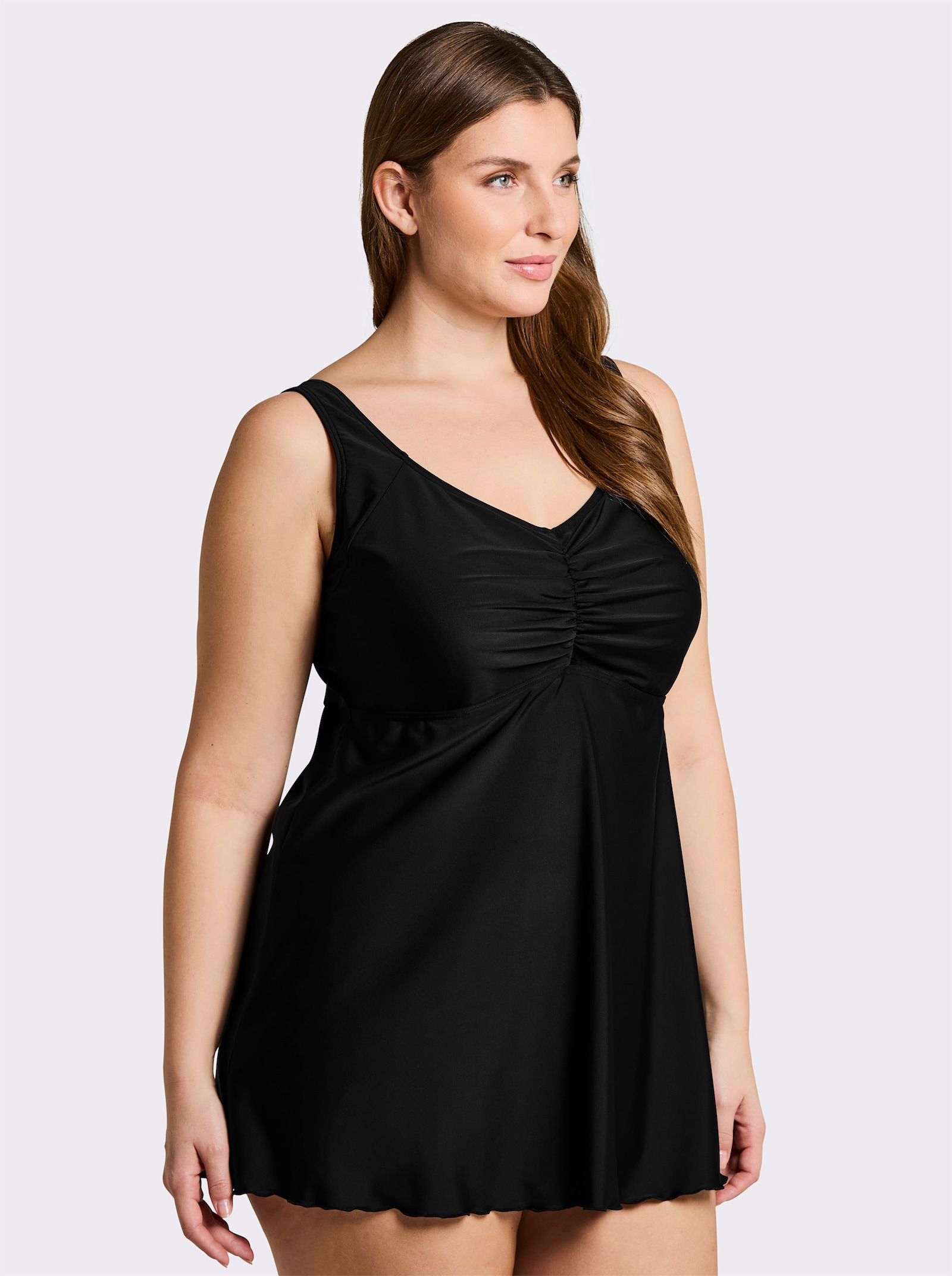 sheego Tankini-Oberteil mit V-Ausschnitt und Raffung - schwarz