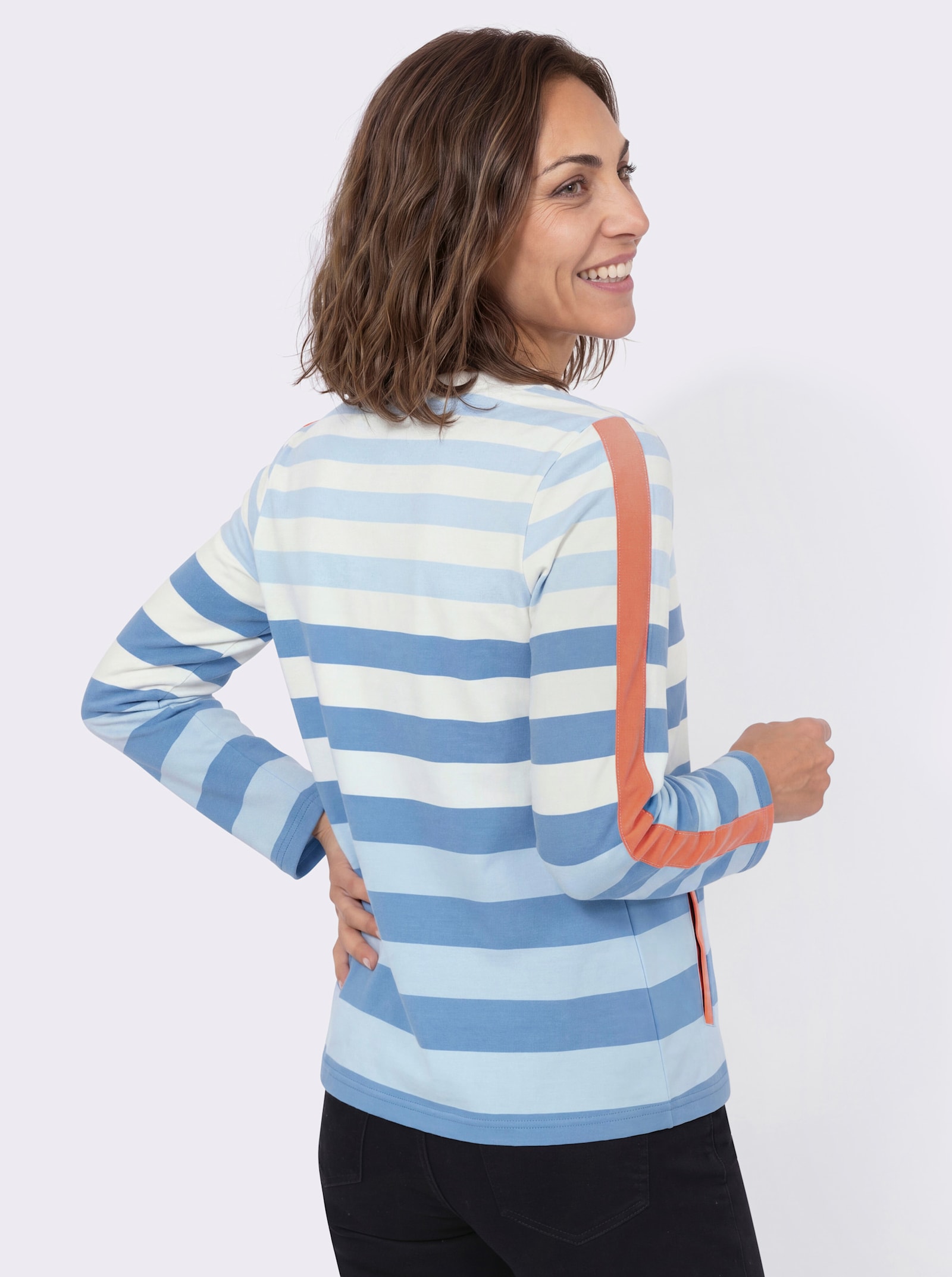 Sweatshirt mit Ringeln und Kontrast-Details - mittelblau-ecru-geringelt
