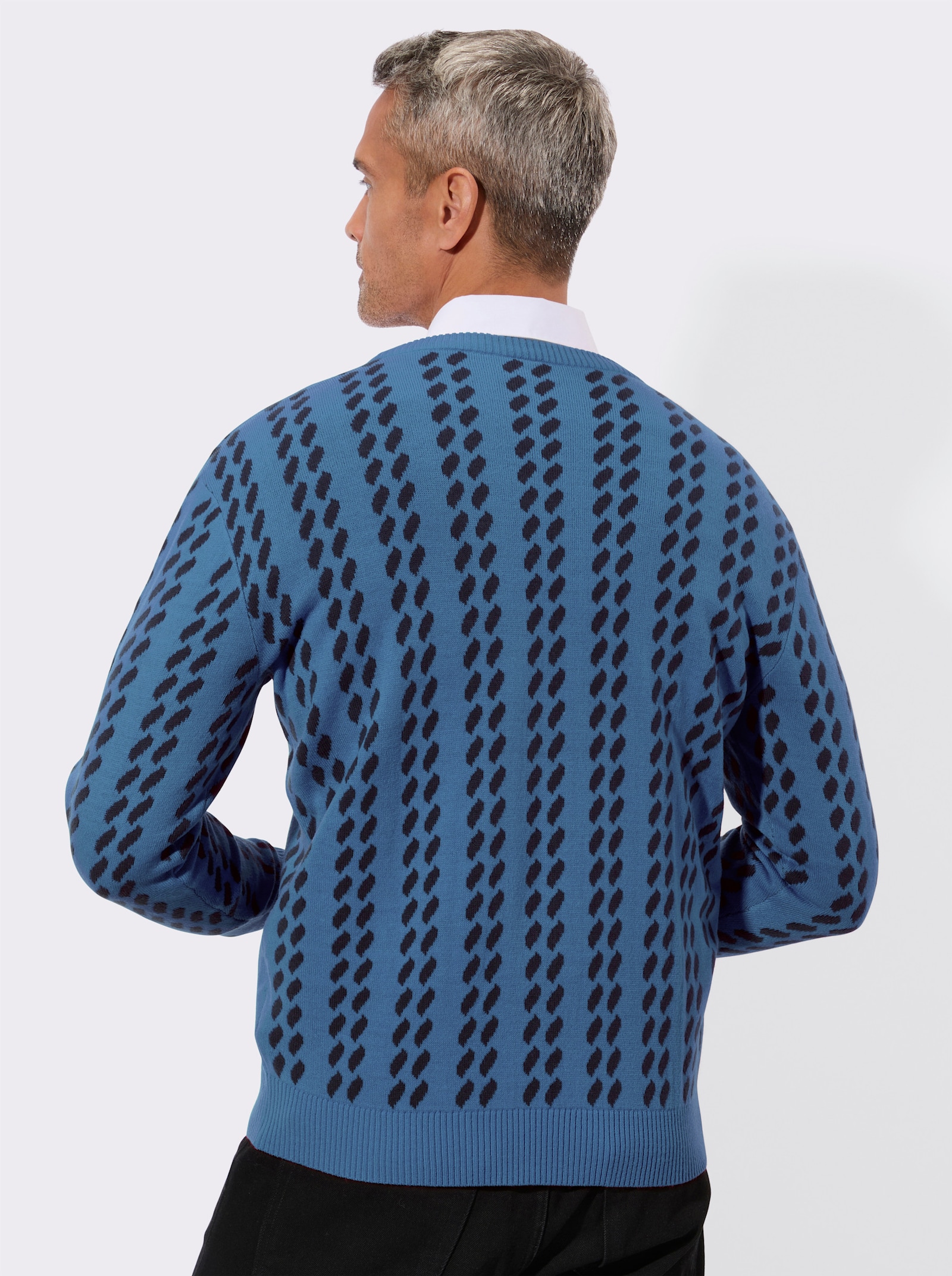 Svetr s výstřihem do V s grafickým pleteným vzorem - střední modrá-námořnická modrá