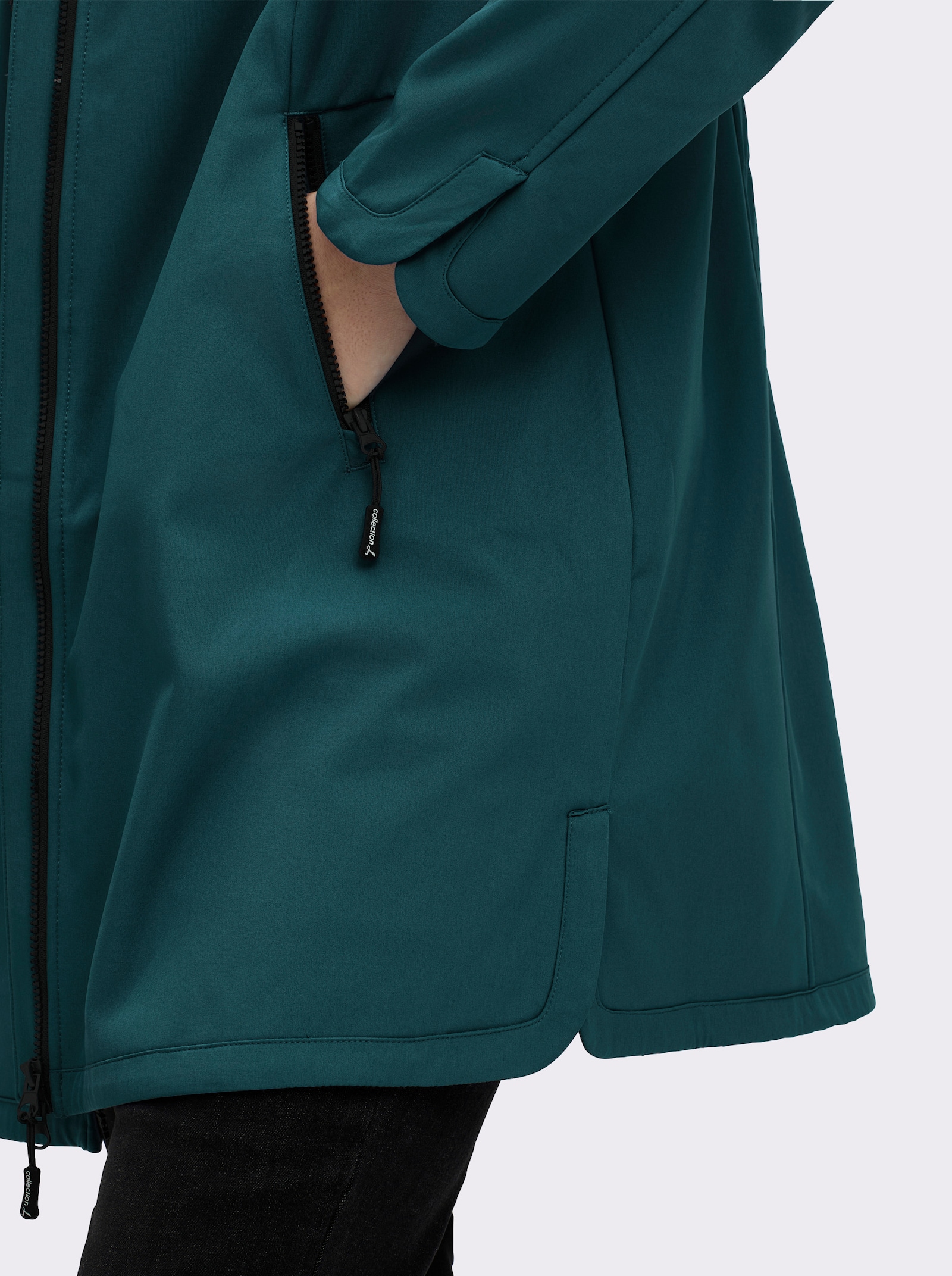 Softshelljacke mit Gummizug im Rücken - petrol
