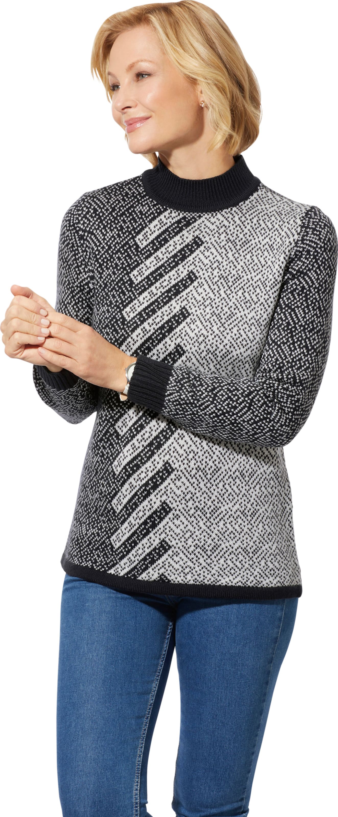 Thumbnail - Pullover