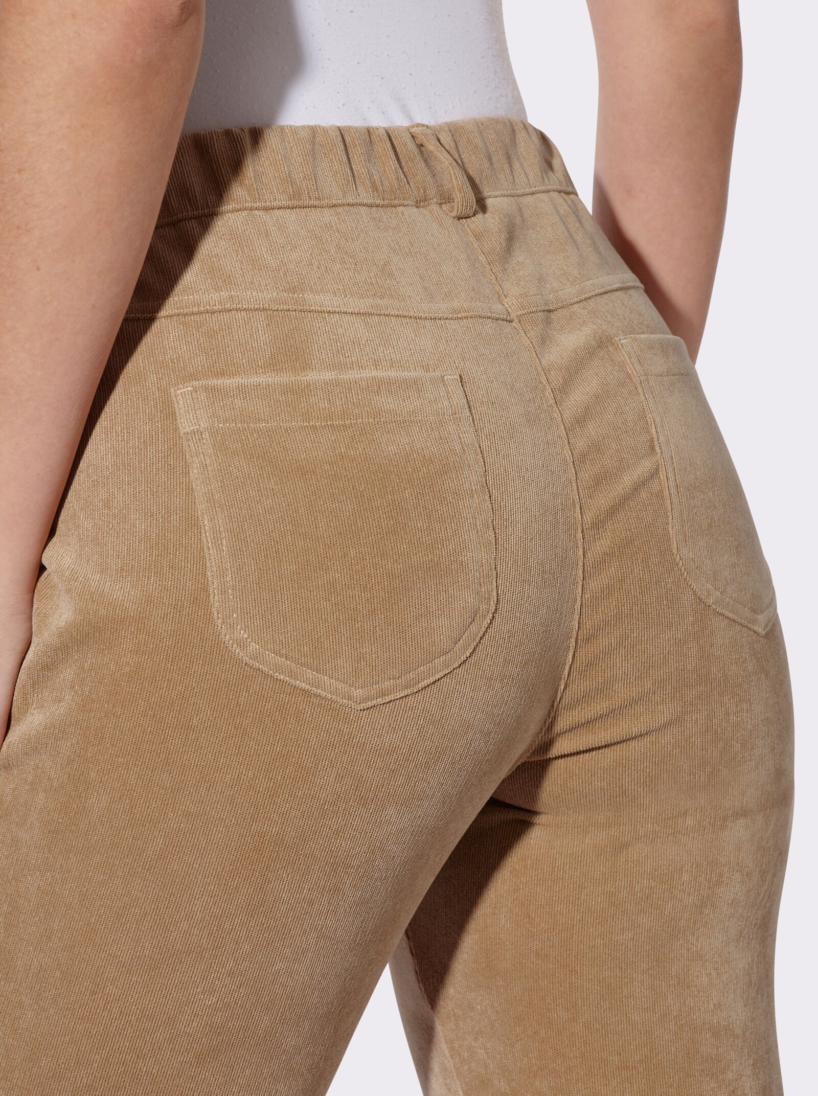 Cordhose mit Dehnbund - camel