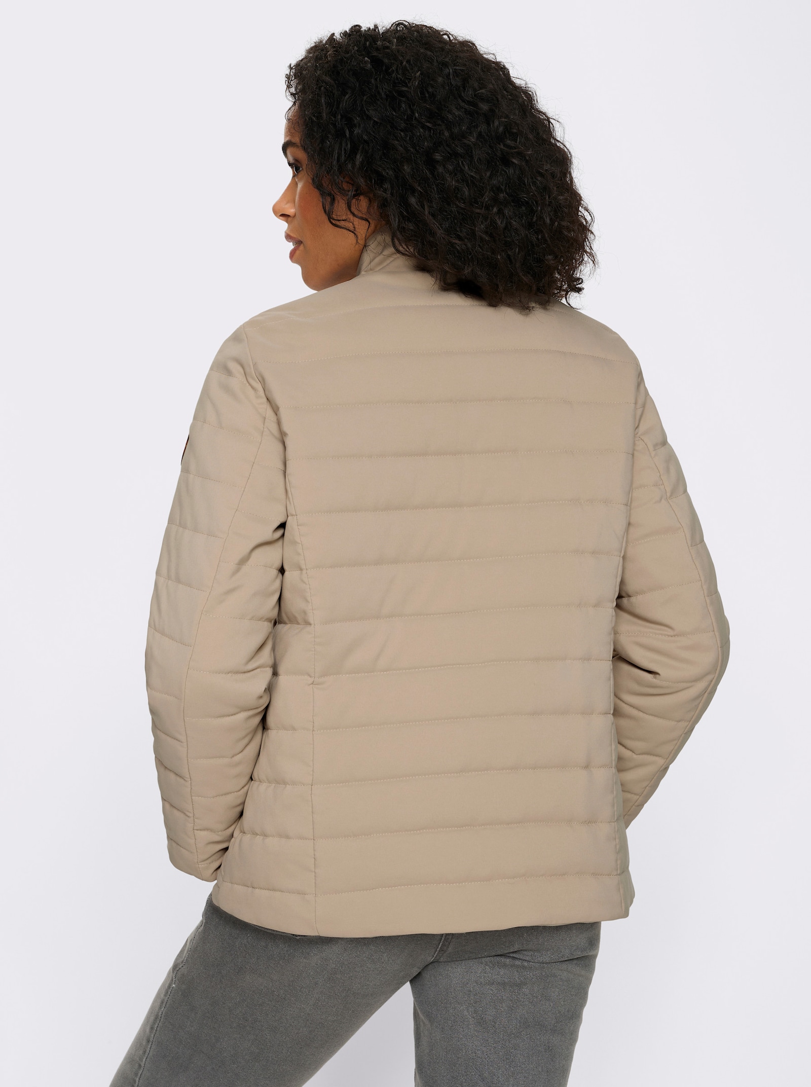 Steppjacke mit Reißverschluss-Taschen - beige