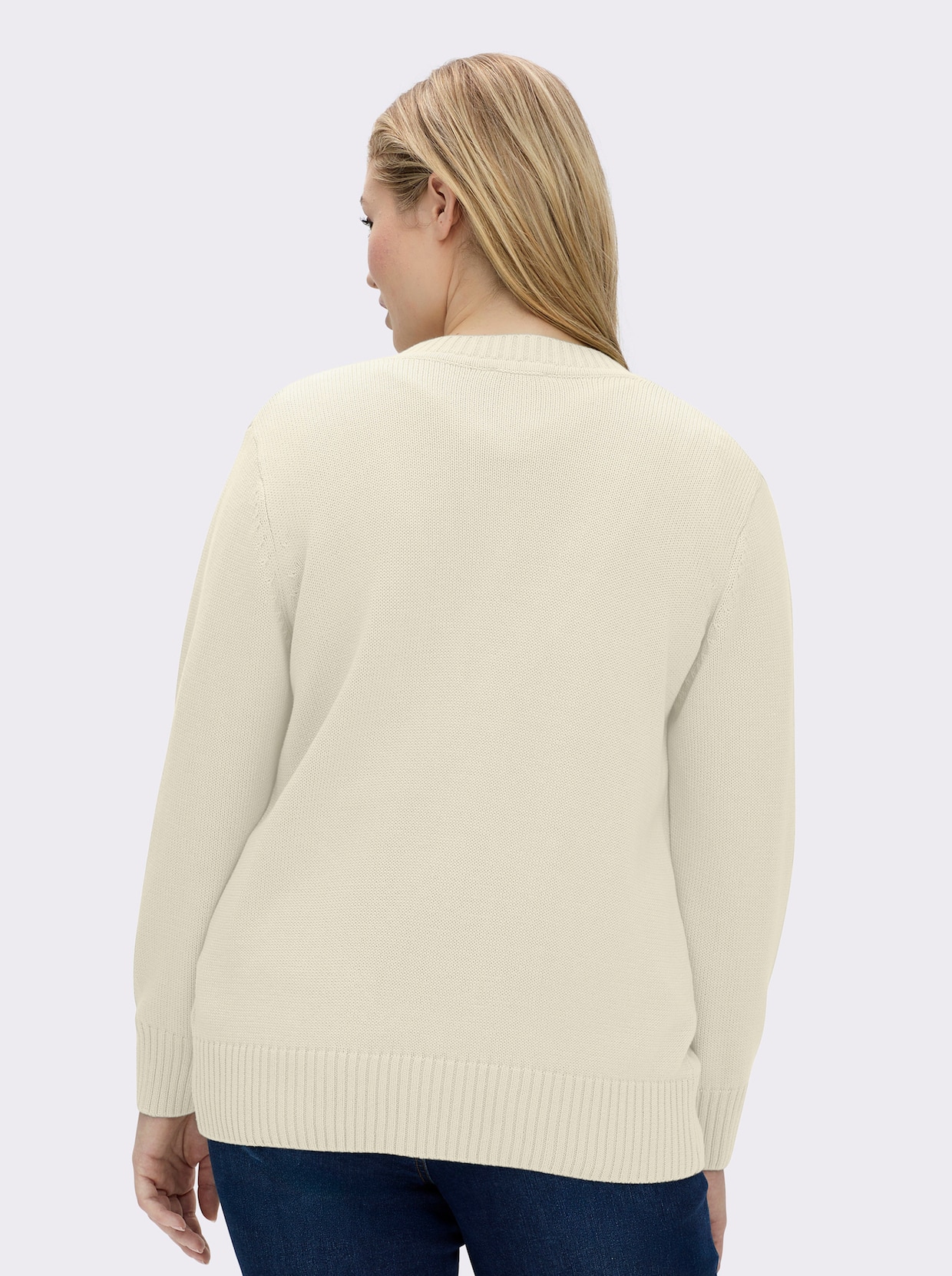 Strickjacke mit farblich abgestimmten Knöpfen - wollweiß