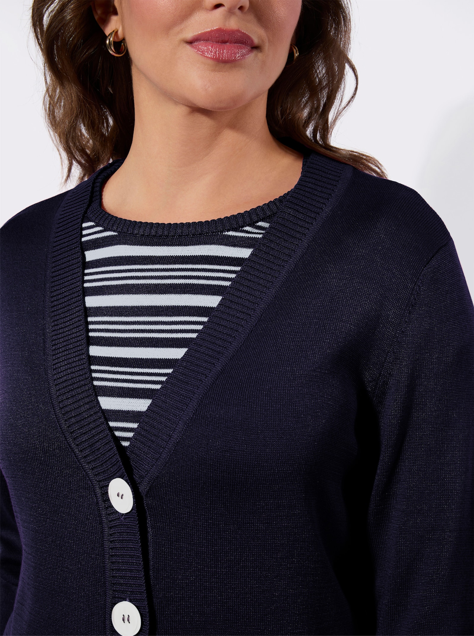 Twin-Set mit Schmuckknöpfen - marine-ecru-geringelt