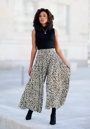 LASCANA Hosenrock - creme-schwarz bedruckt