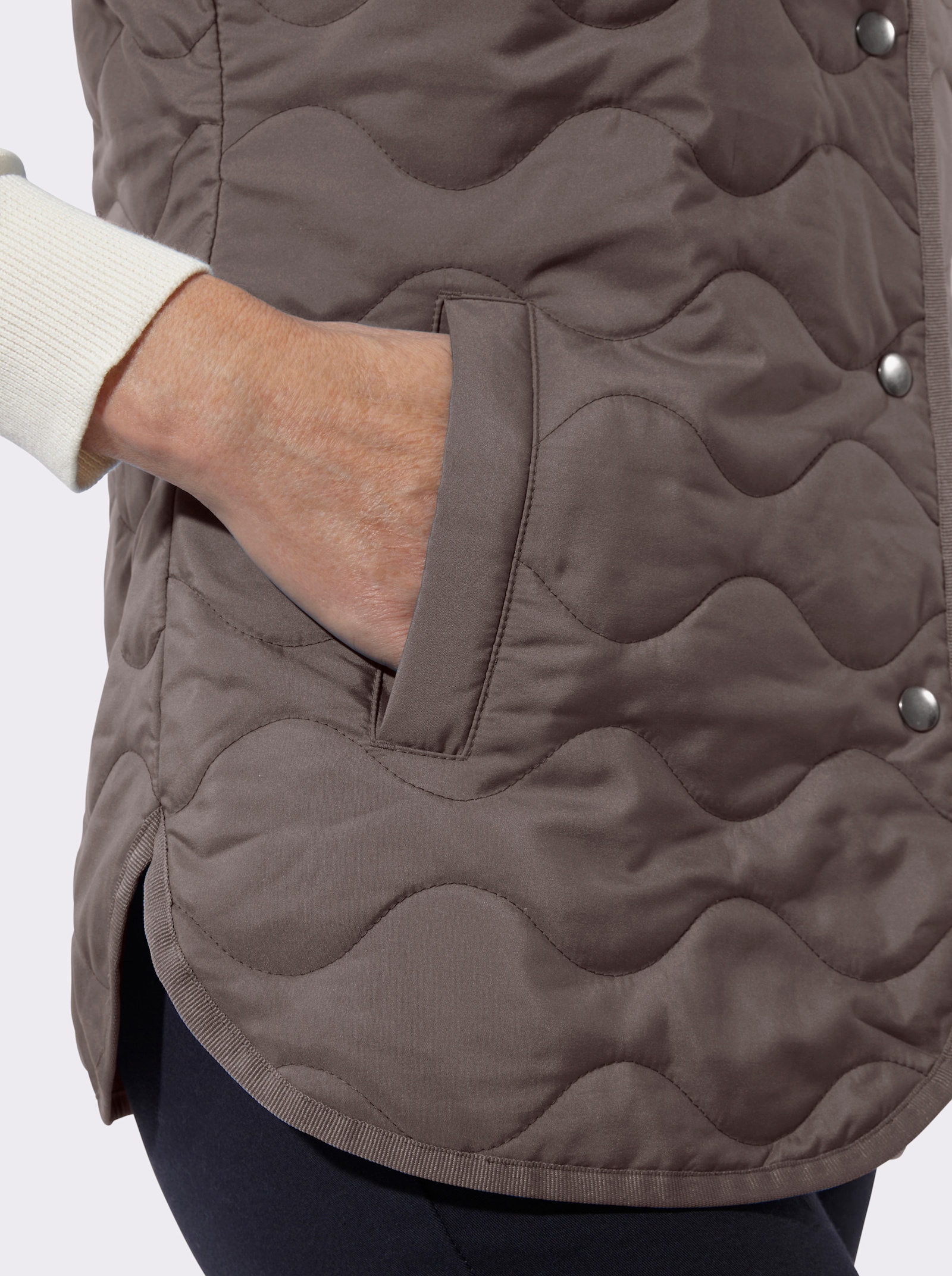 Steppweste mit Wellenmuster - dunkeltaupe