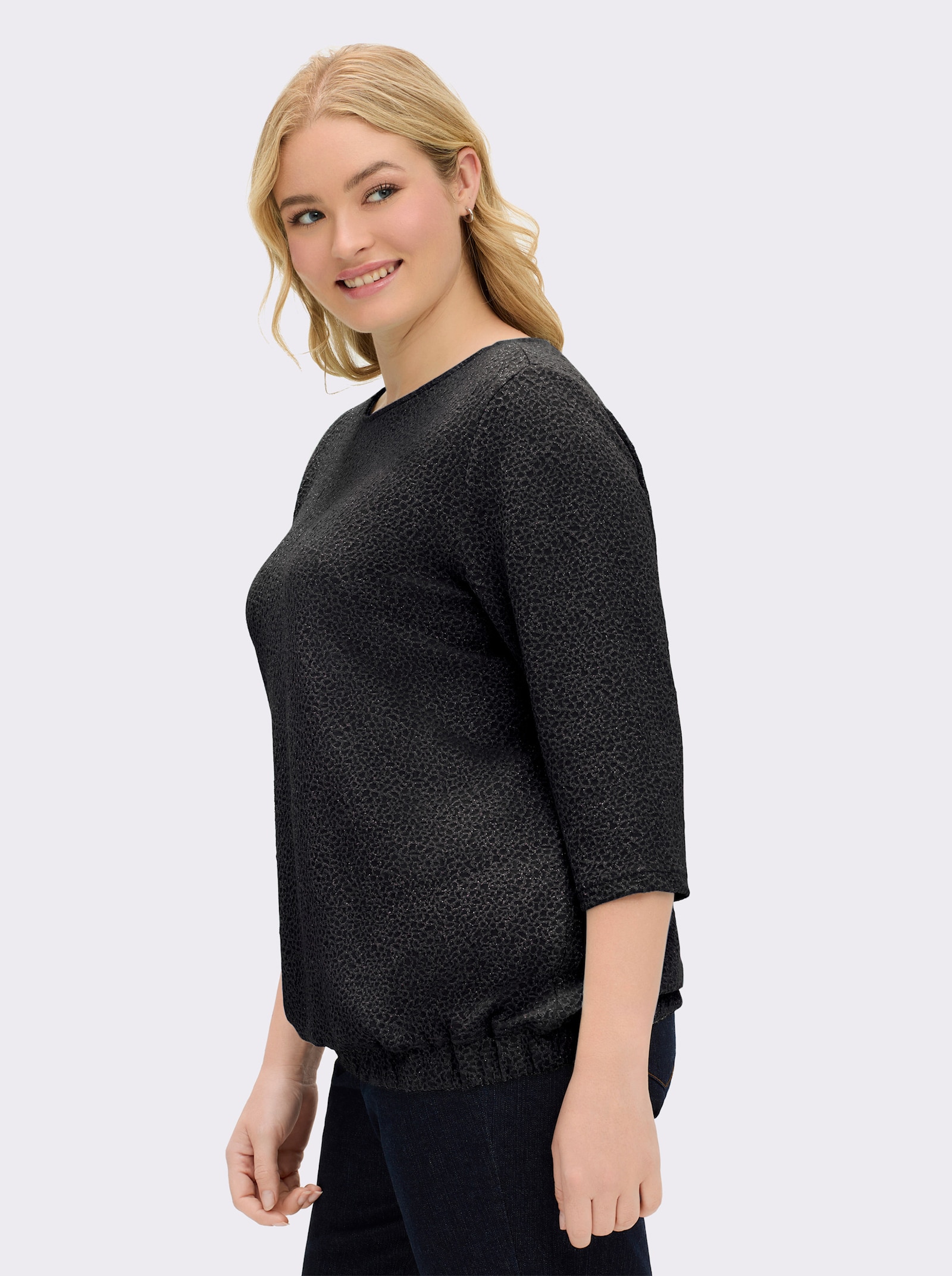 sheego Sweatshirt mit Effektgarn und 3/4-Ärmeln - schwarz-gemustert