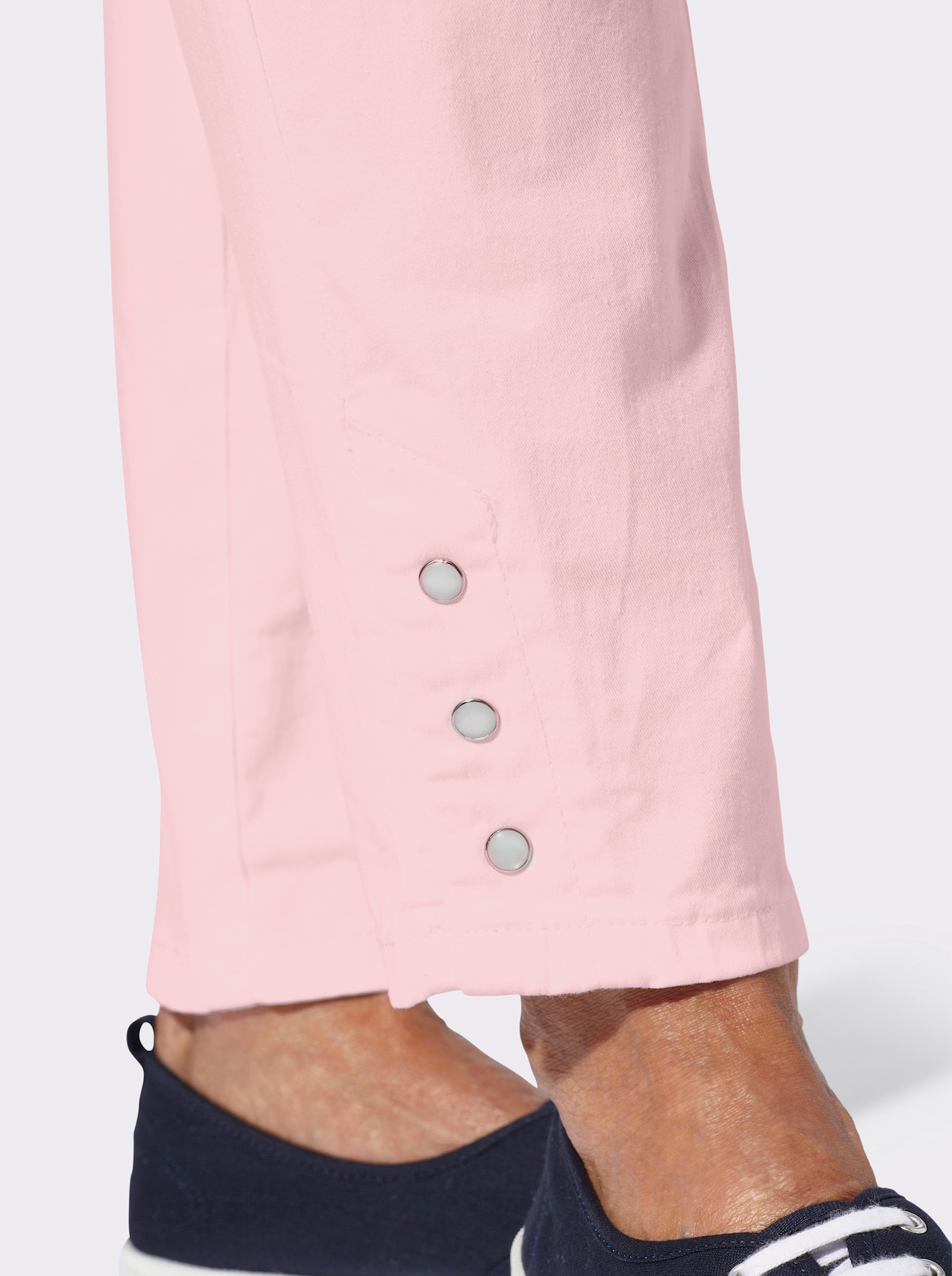 Jeans in verkürzter Form, Dehnbund - hellrosé