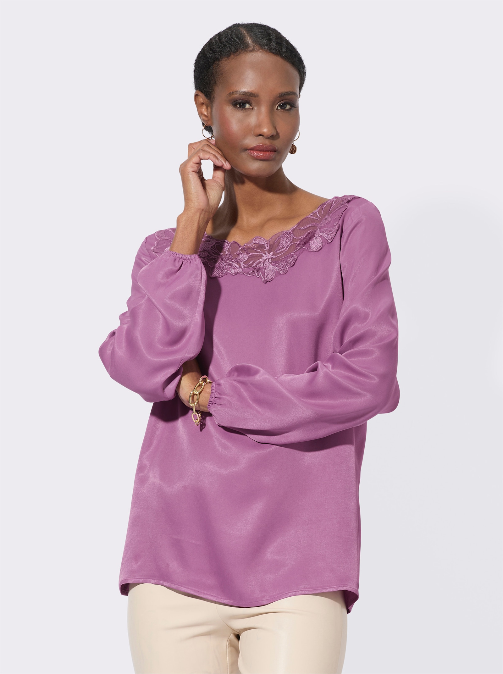 Comfortblouse met kantinzet - violet