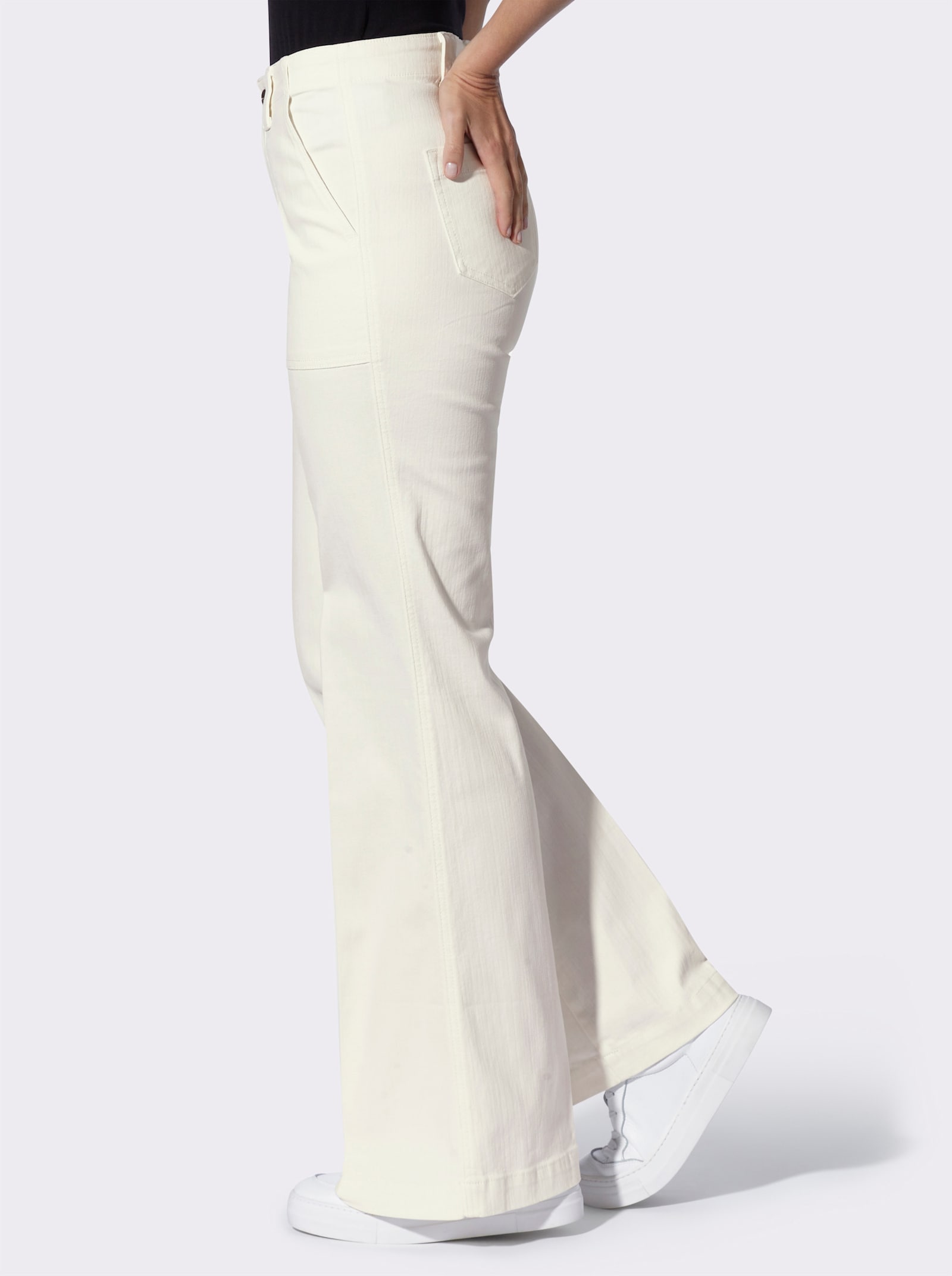 heine Bootcut-Jeans mit aufgesetzten Taschen - ecru