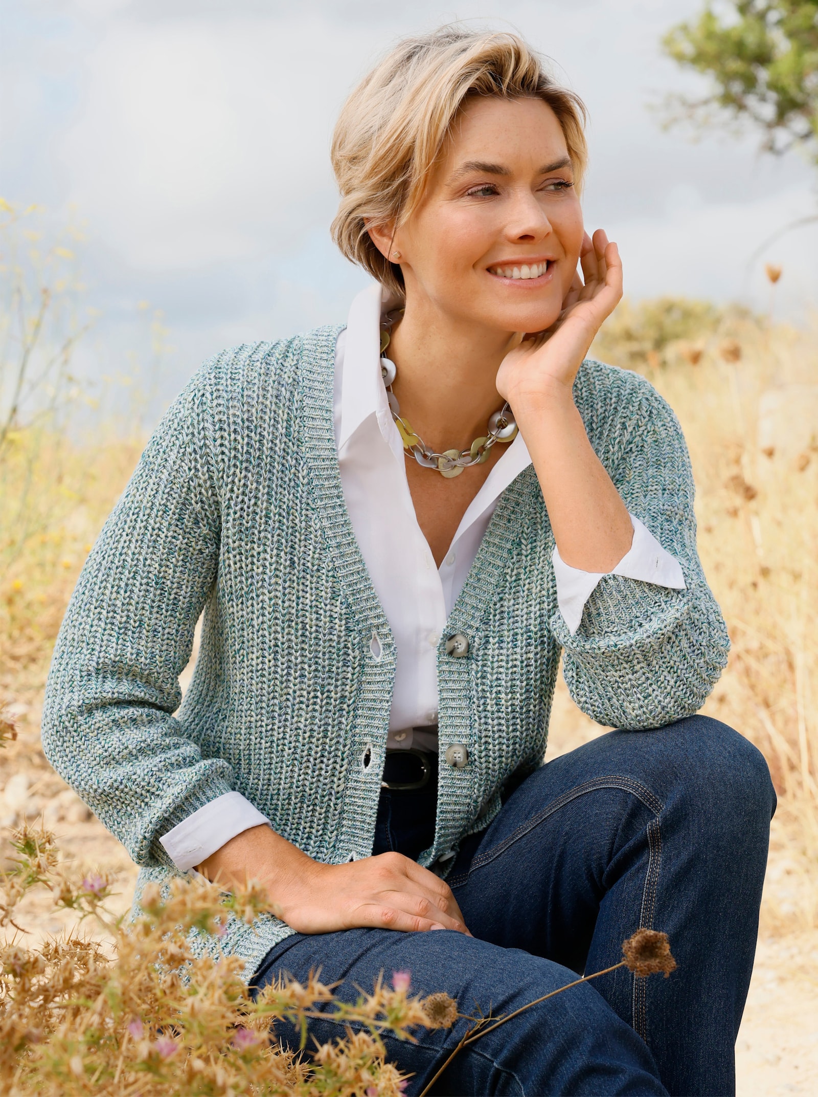Strickjacke mit elastischen Ripp-Bündchen - lindgrün-bleu-meliert